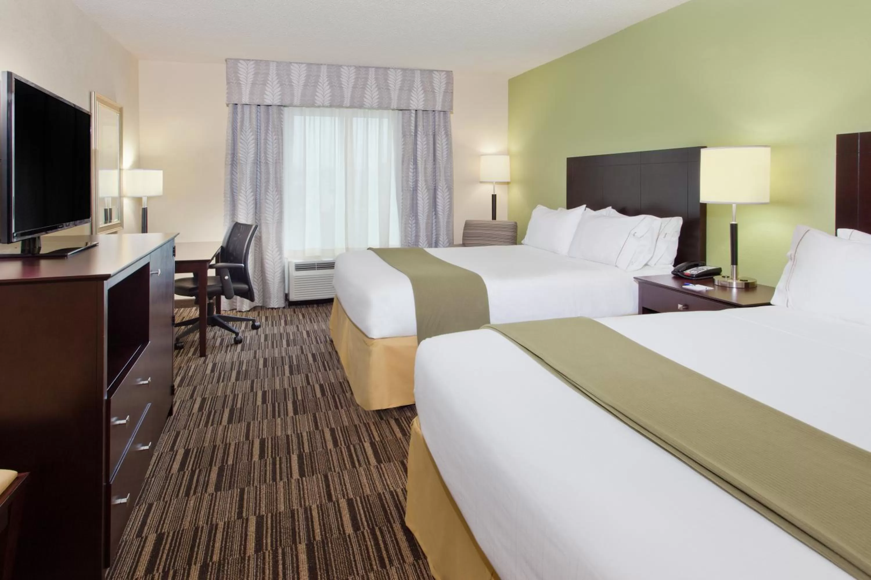 Queen Room with Two Queen Beds in Holiday Inn Express Hotel & Suites Huntsville West - Research Park, an IHG Hotel