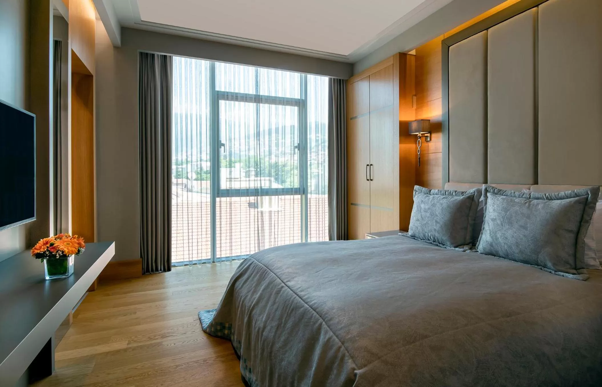 Bed in Mövenpick Hotel & Thermal Spa Bursa