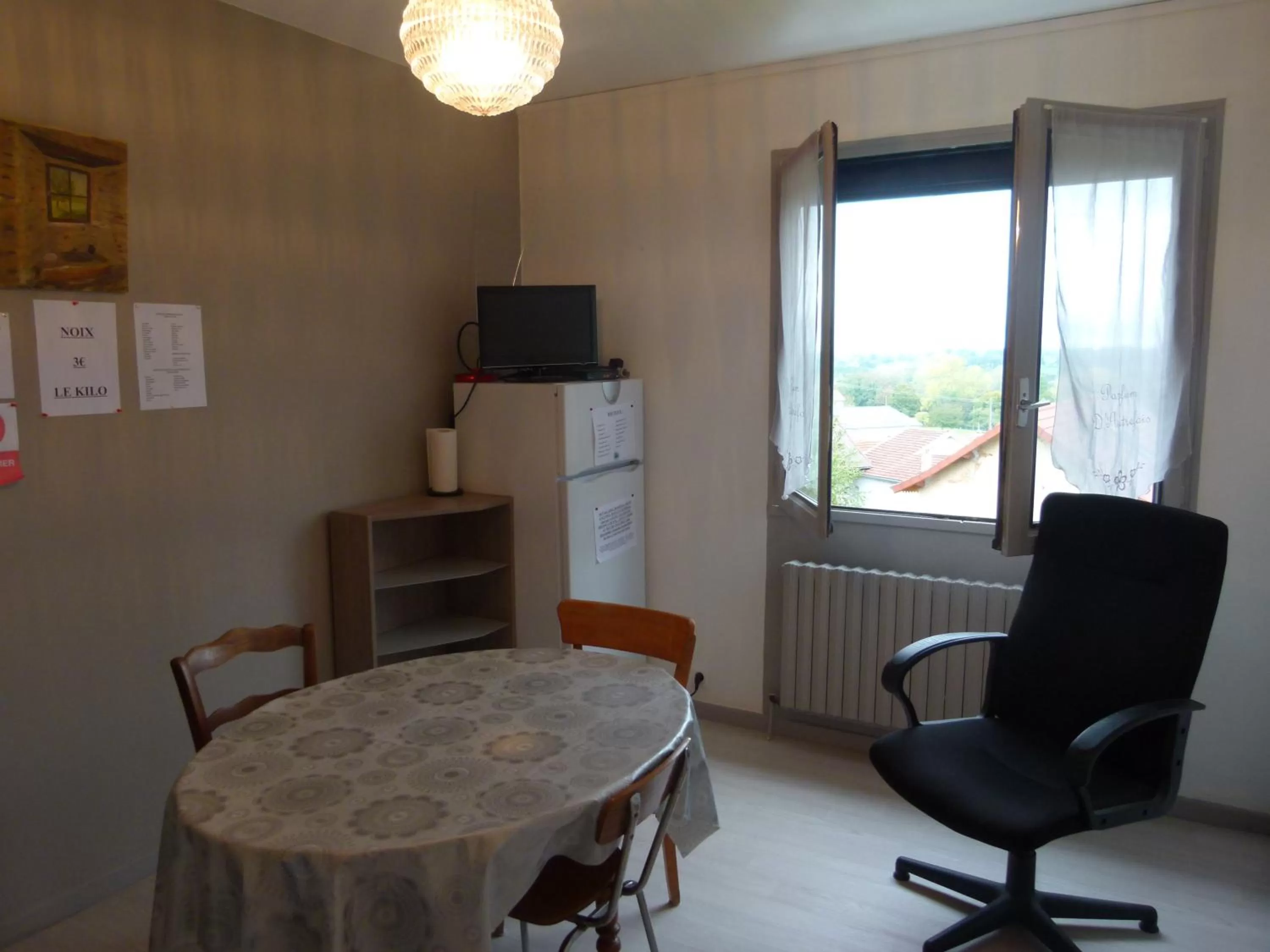 Dining area in Villa Détente Dauphinoise