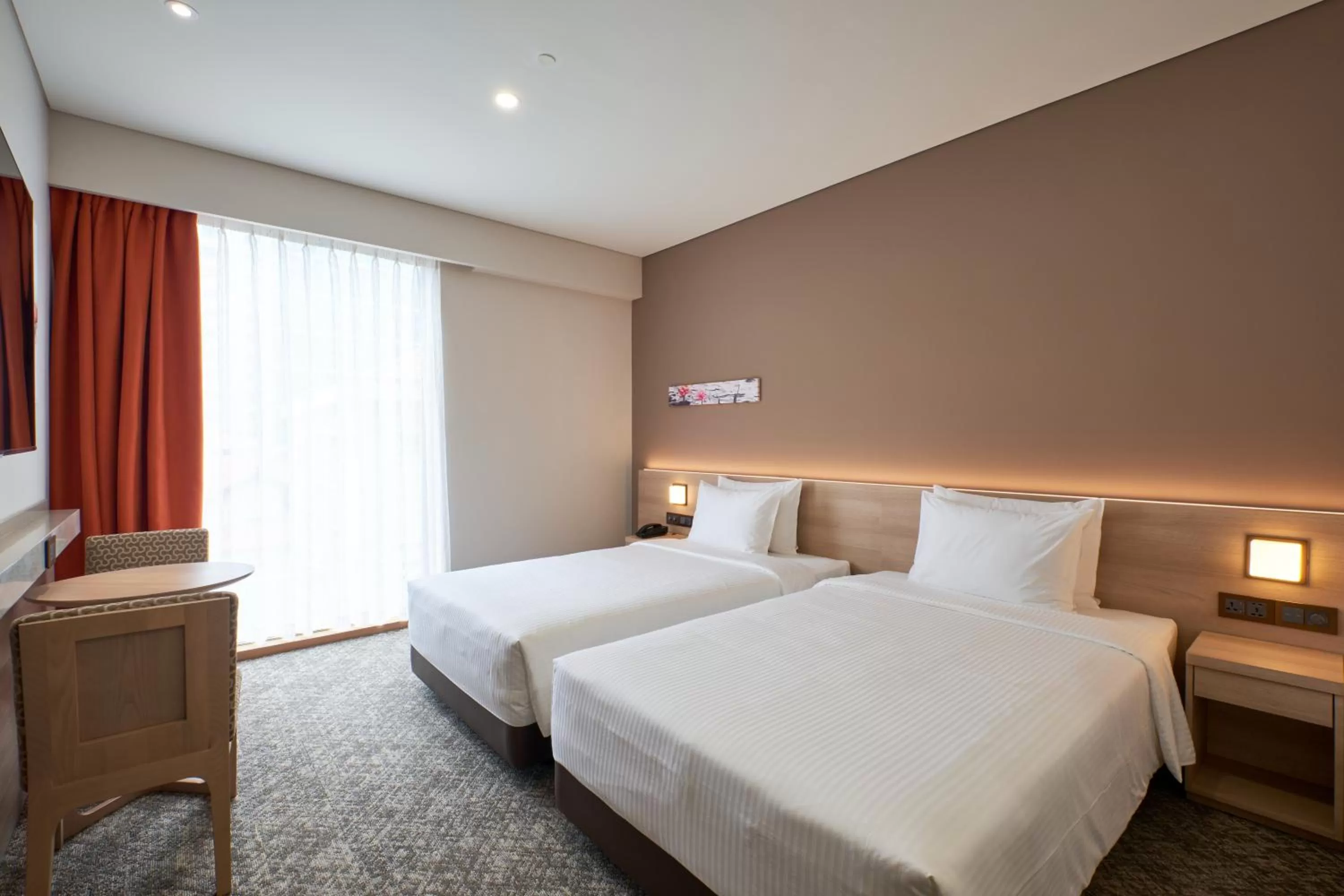 Photo of the whole room, Bed in Sotetsu Grand Fresa Saigon