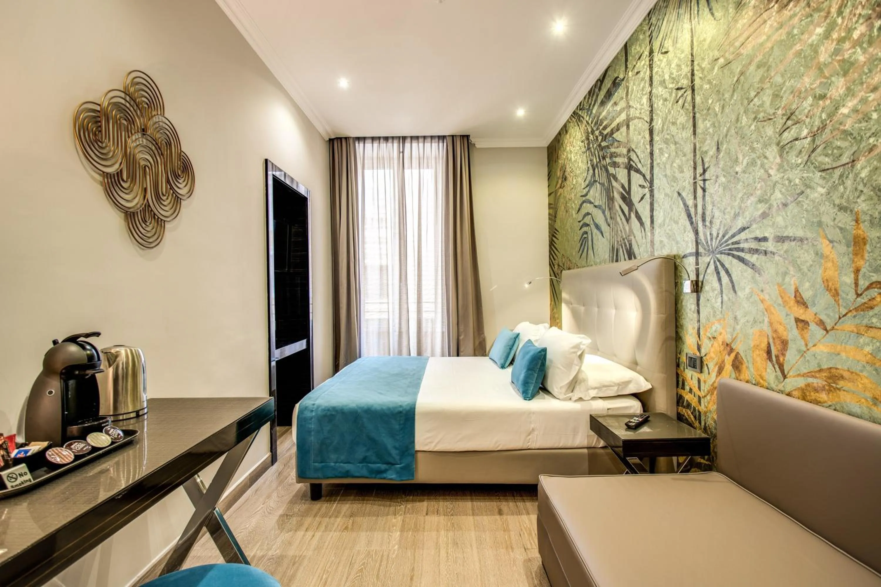 Photo of the whole room, Bed in Relais De La Poste