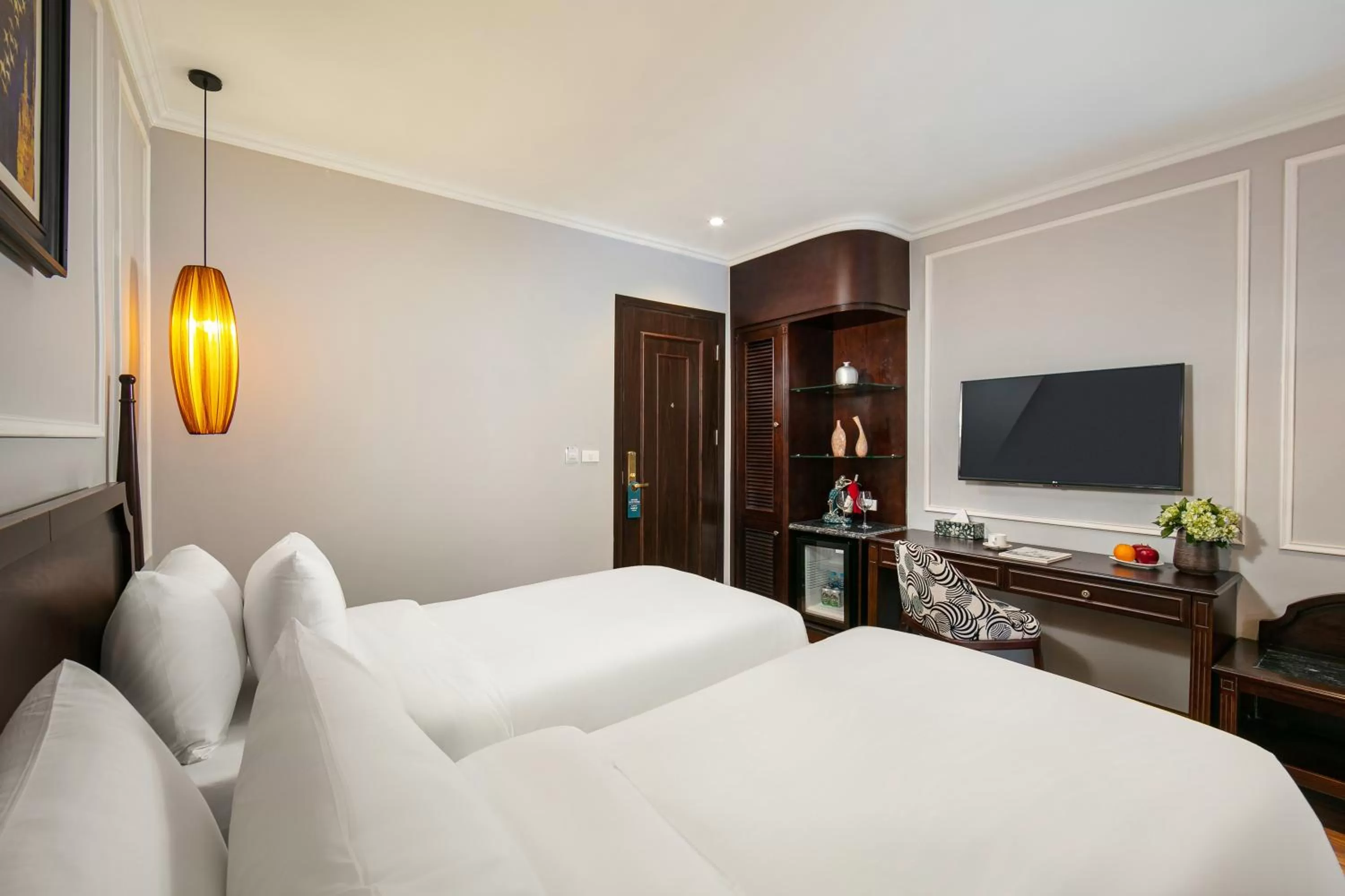Bed in Salute Premium Hotel & Spa