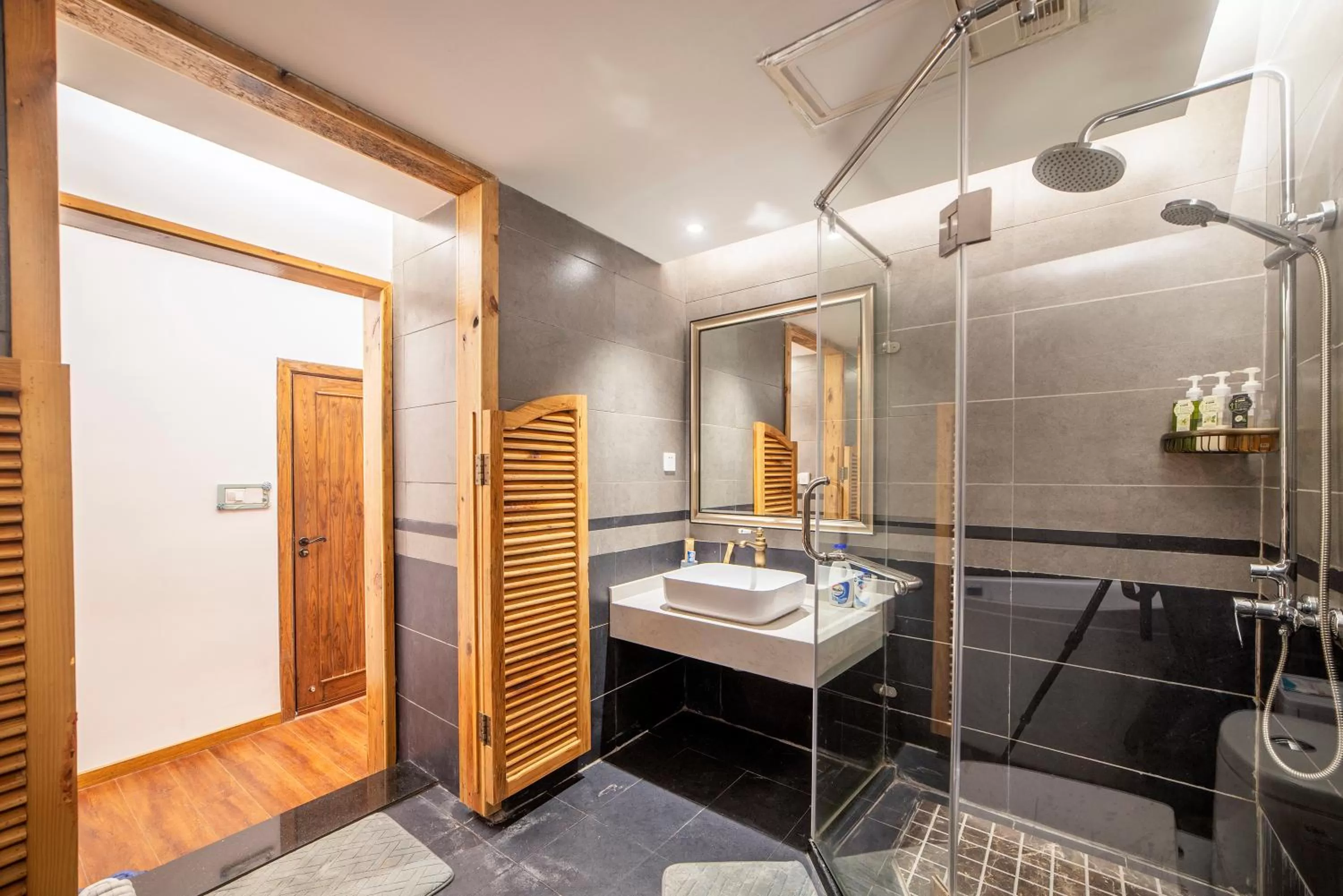 Bathroom in Yuelu Homestay