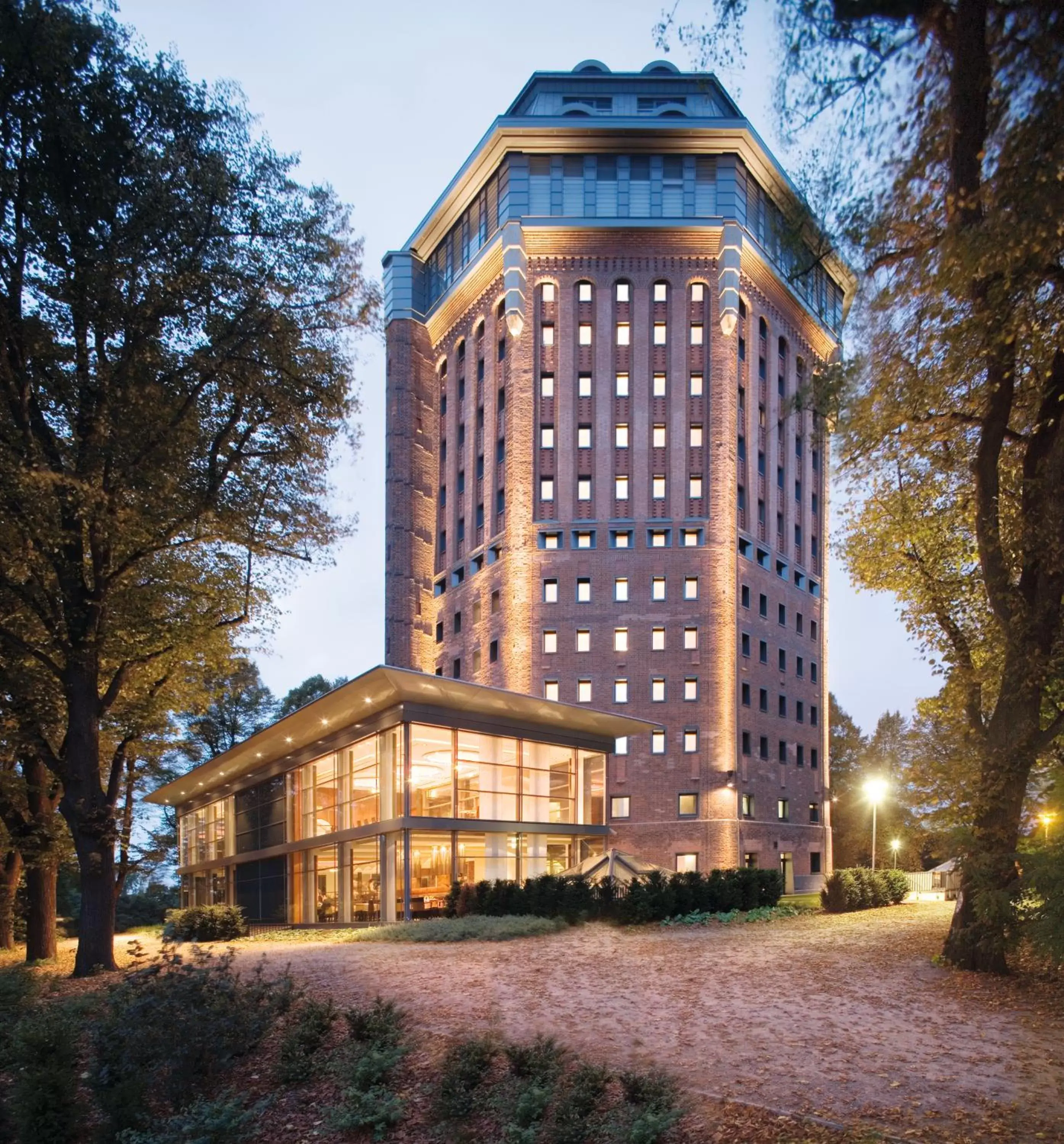 MÖVENPICK Hotel Hamburg City MÖVENPICK Hotel Hamburg City