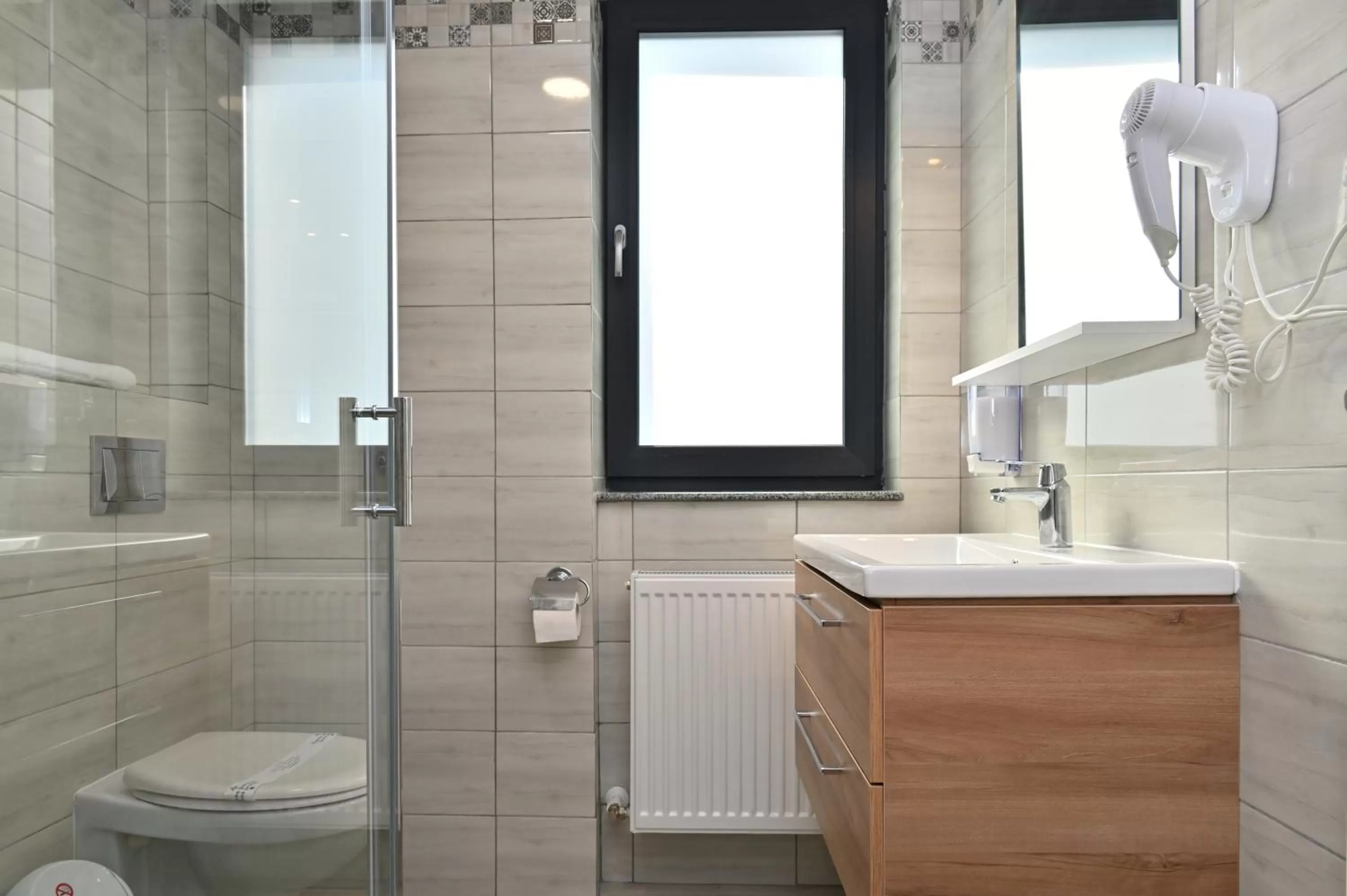 Shower in Durau Residence