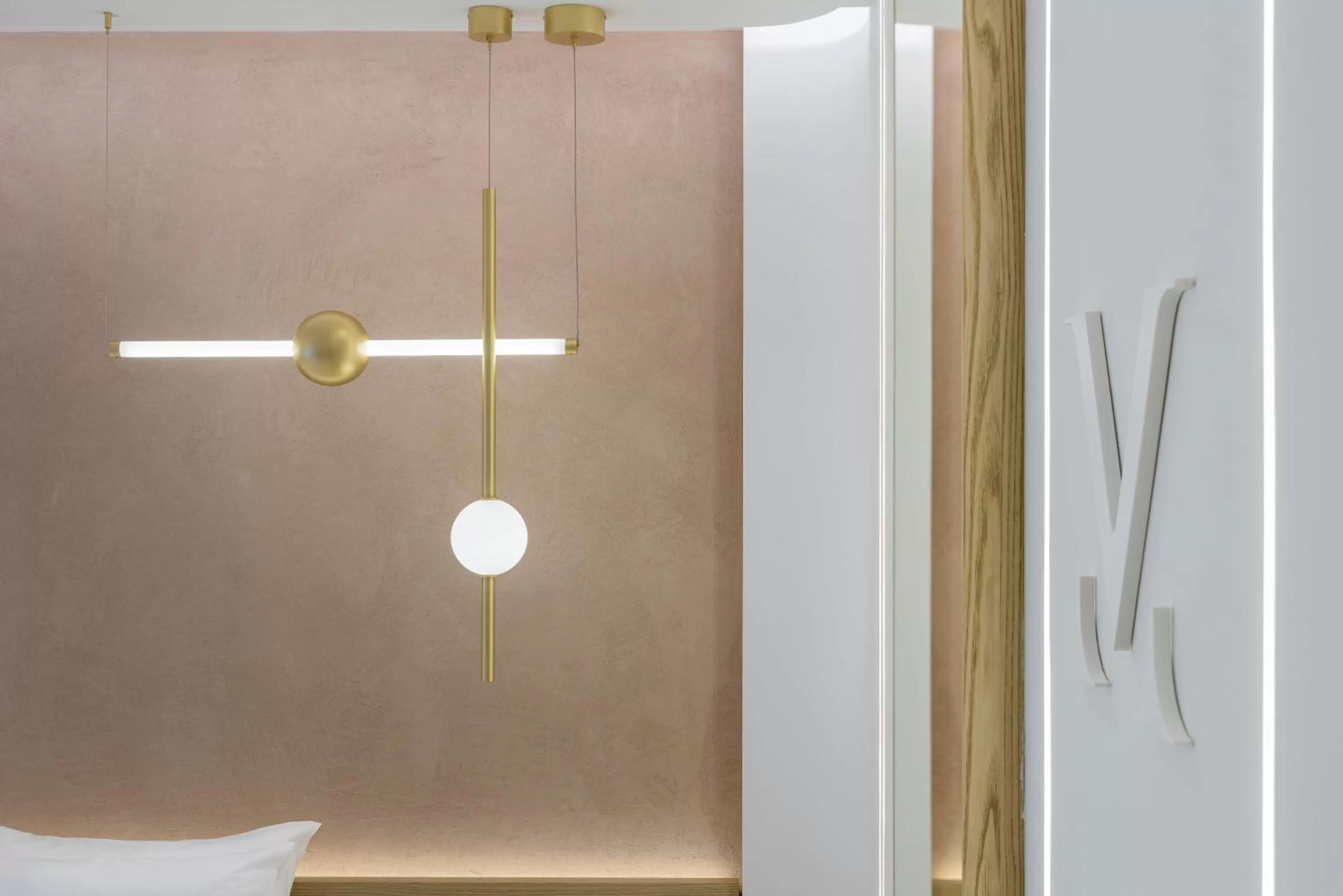 Acropolis Magenta Luxury Suites