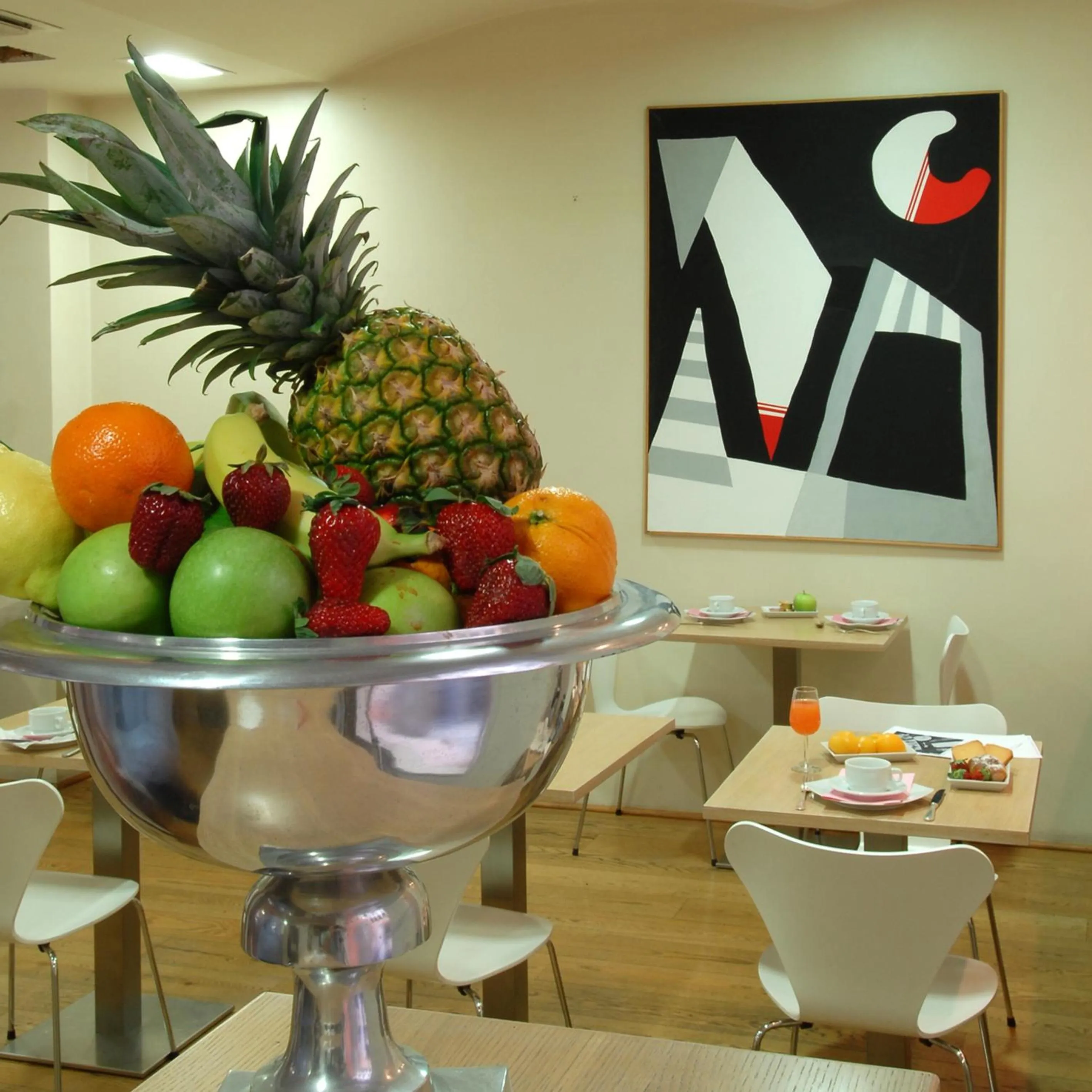 Food in Hotel Touring