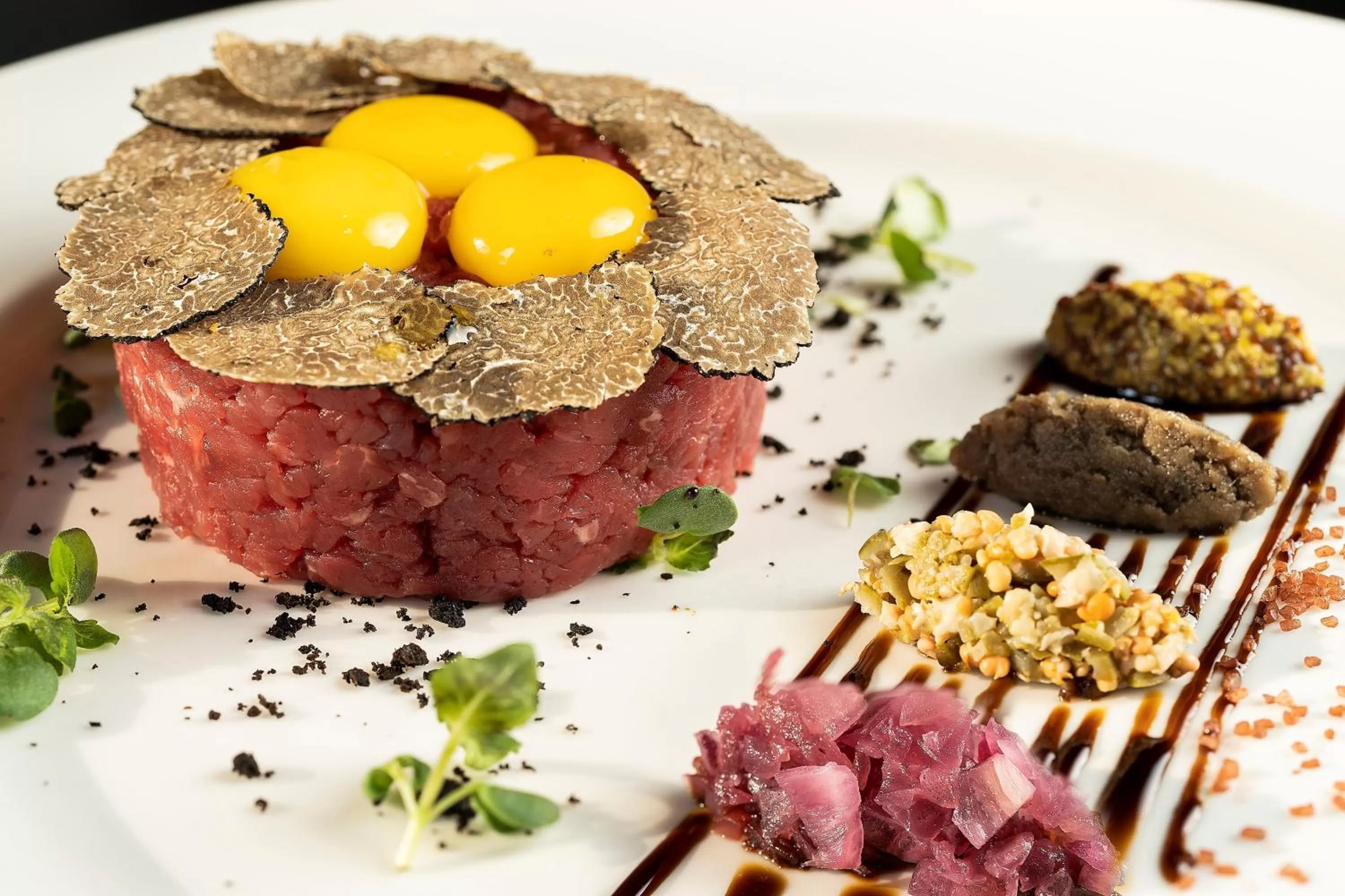 Restaurant/places to eat in Speronari Suites