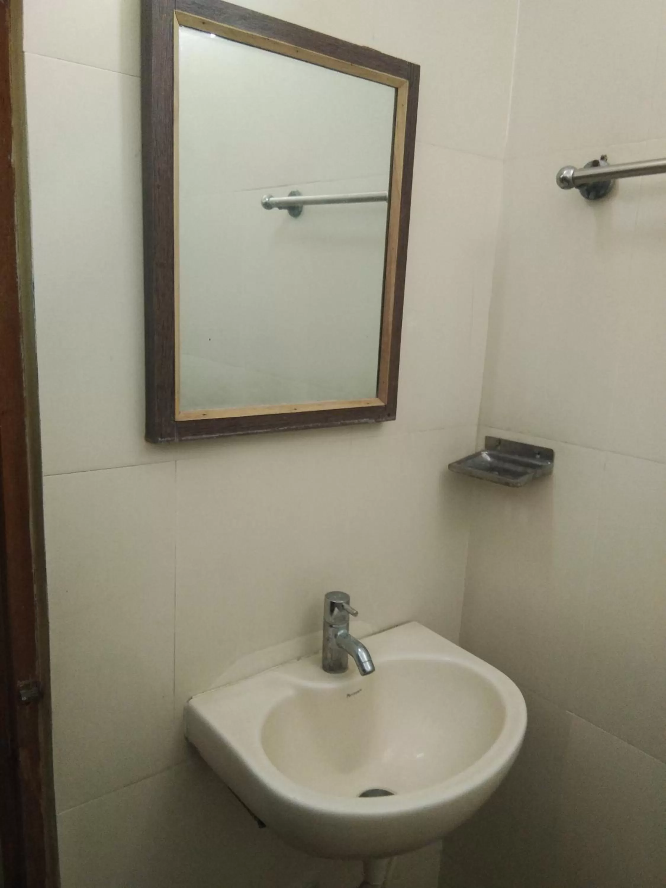 Bathroom in Sri Saraswathi Lodge