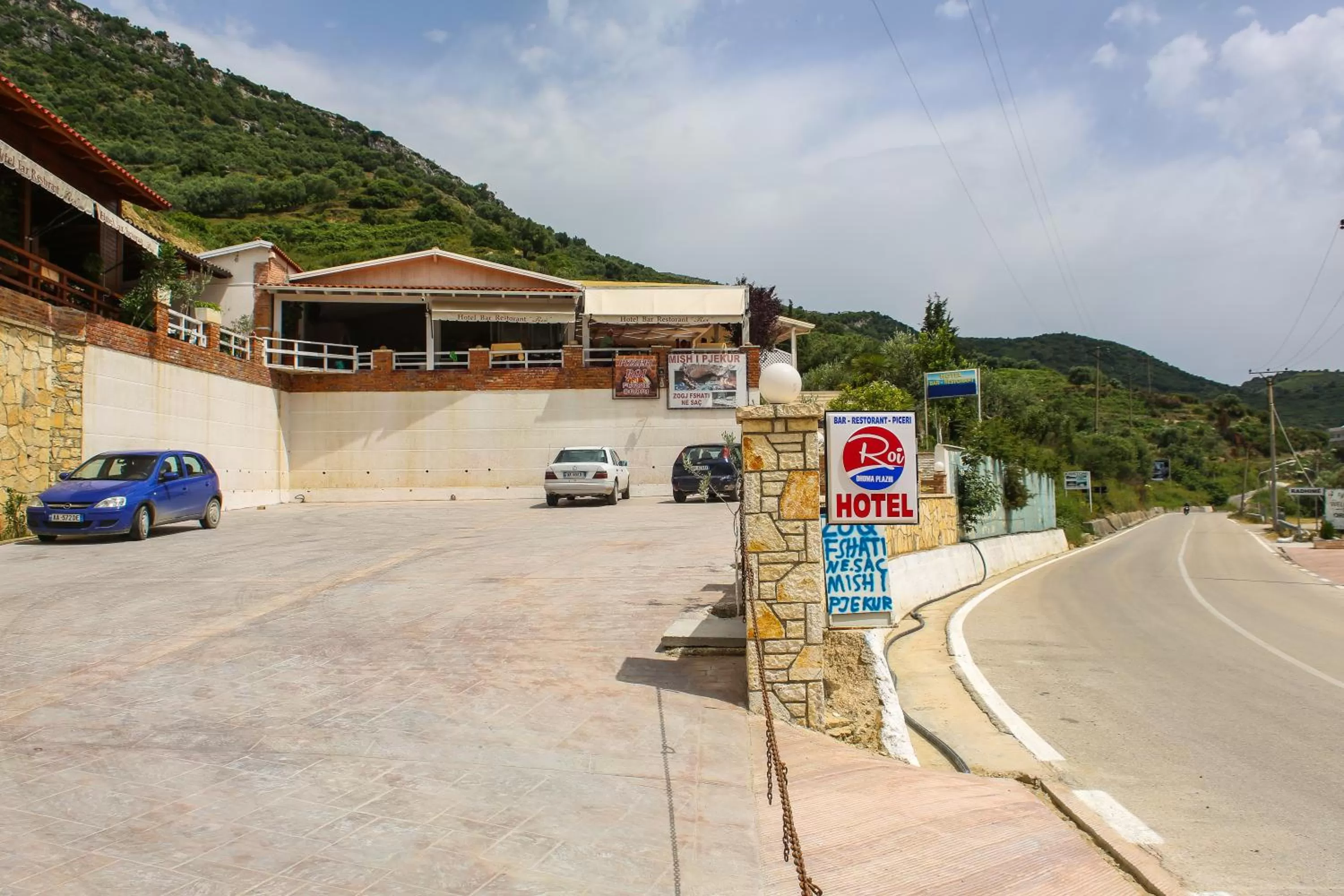 Facade/entrance in Hotel Roi