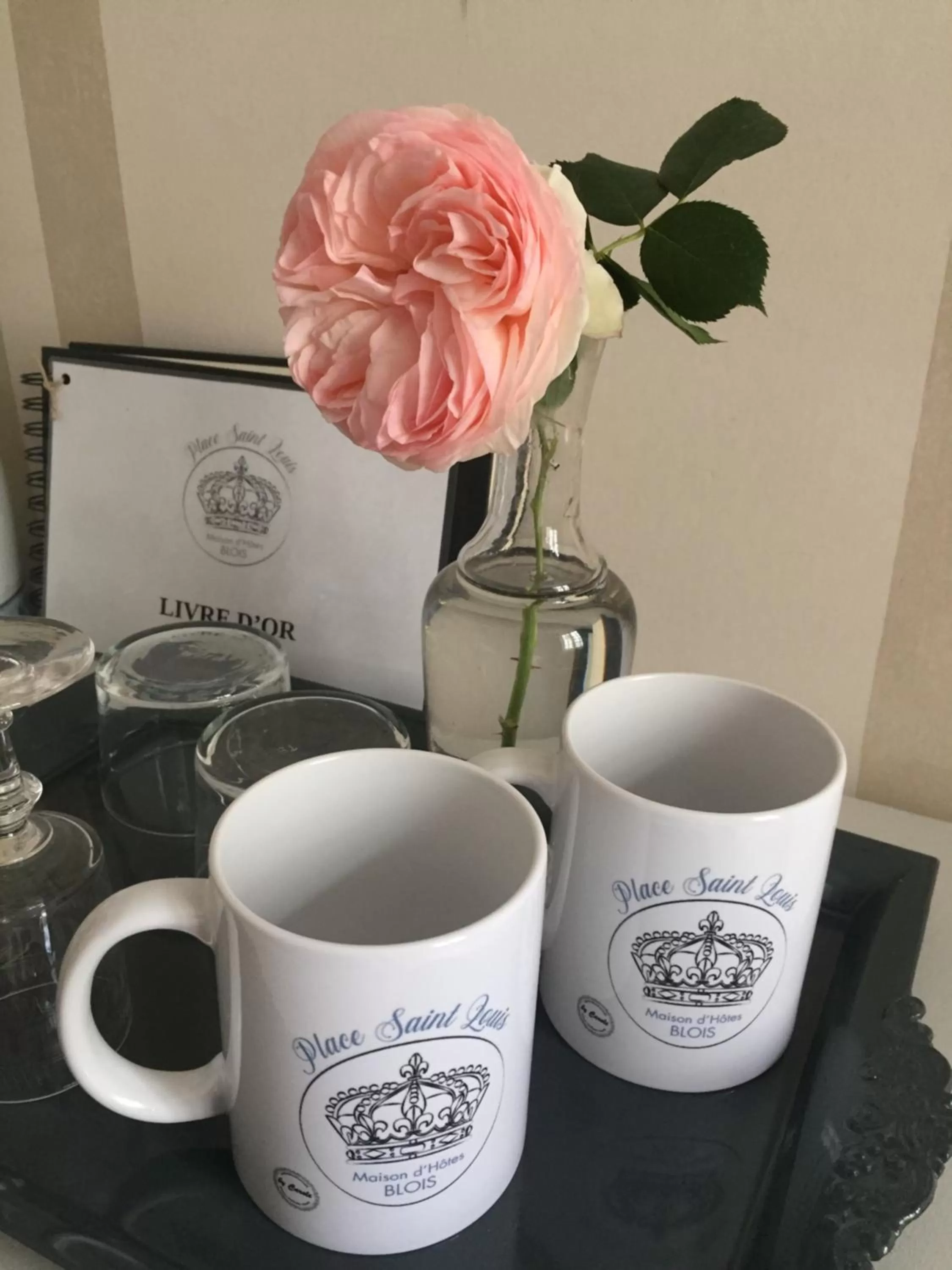 Au 16 Place Saint Louis