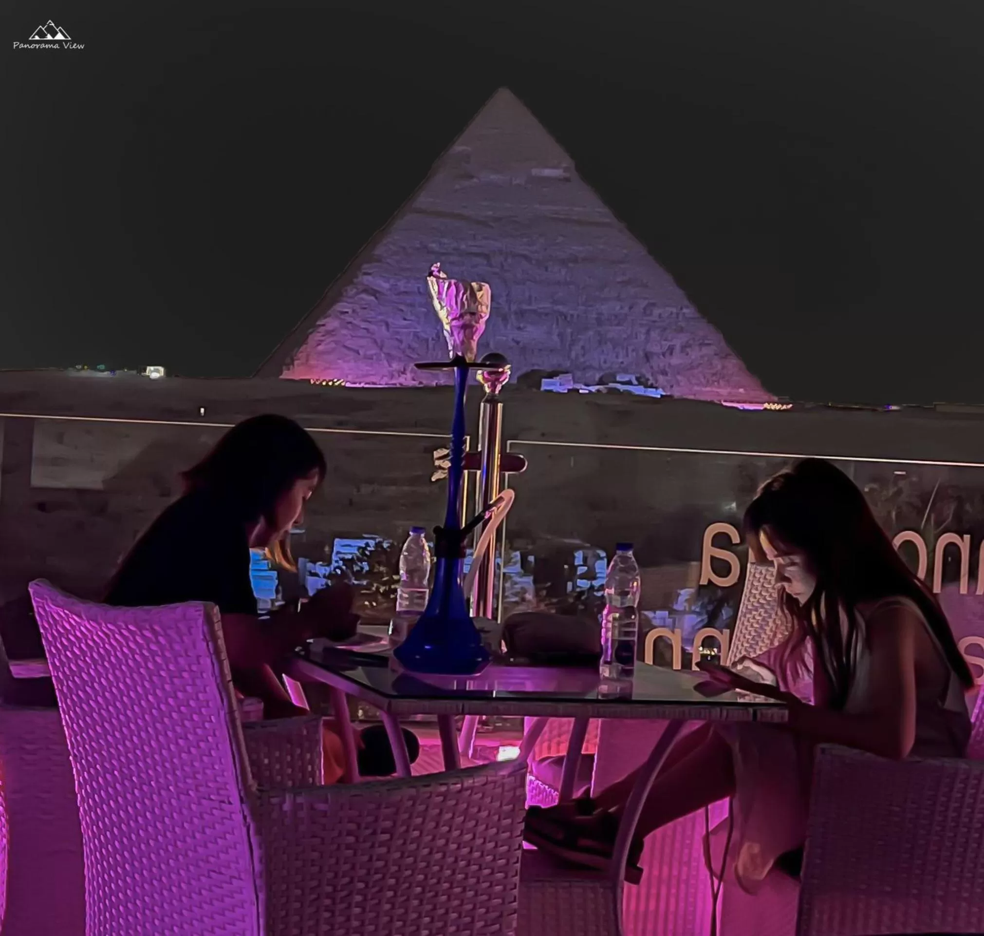 Restaurant/places to eat in PANORAMA view pyramids