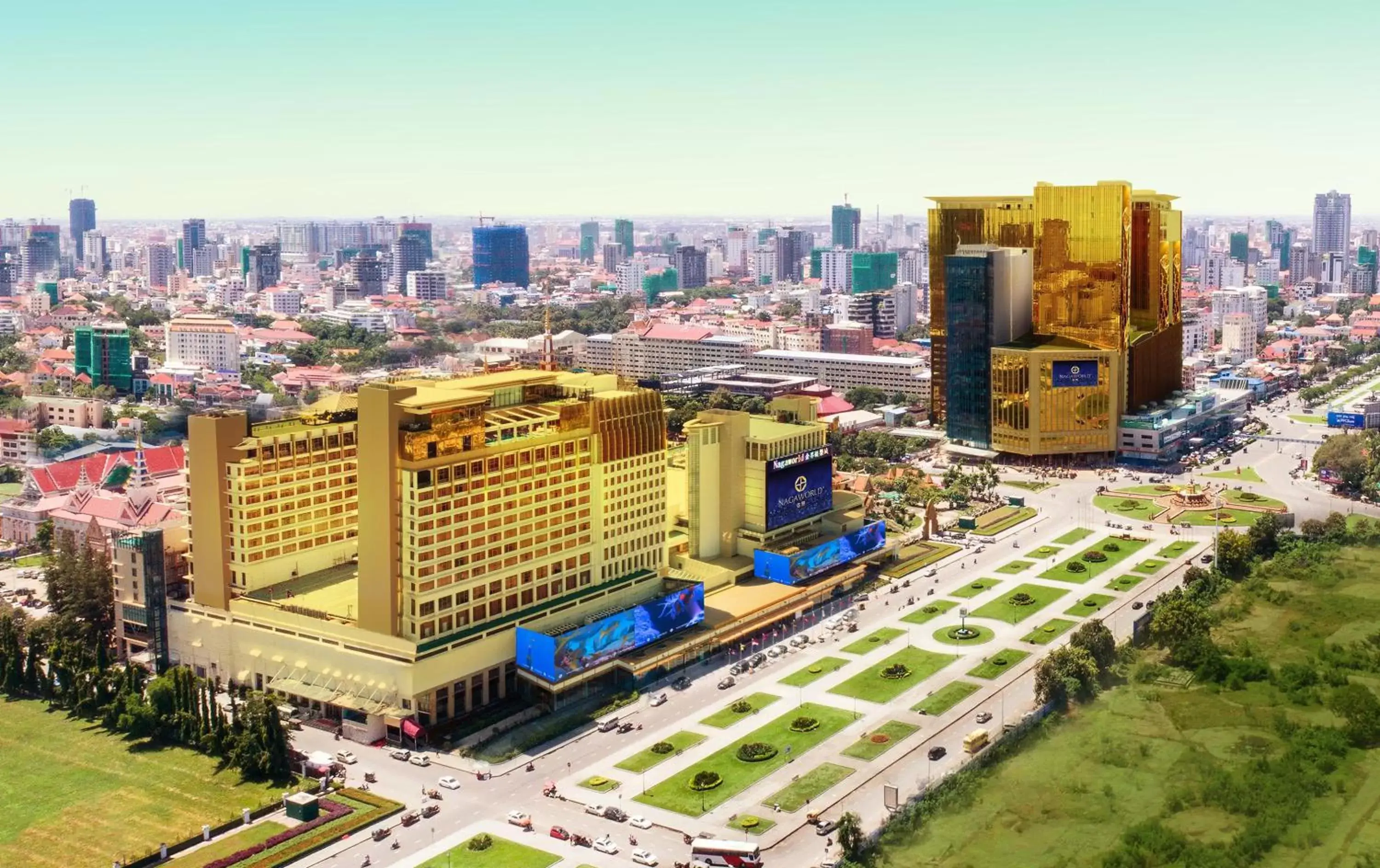 NagaWorld Hotel & Entertainment Complex NagaWorld Hotel & Entertainment Complex