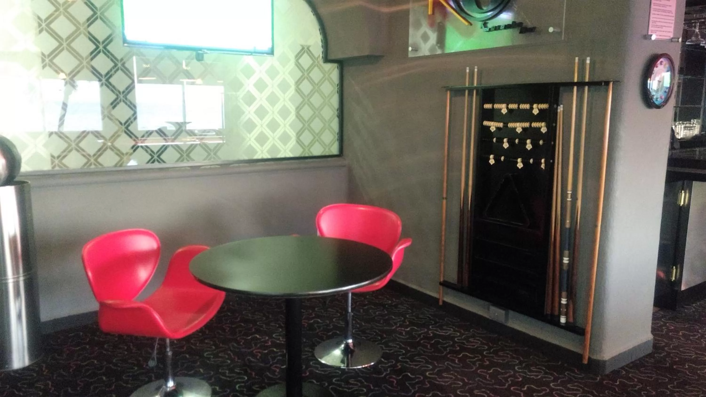 Lounge or bar in Coral Princess Hotel & Dive Resort