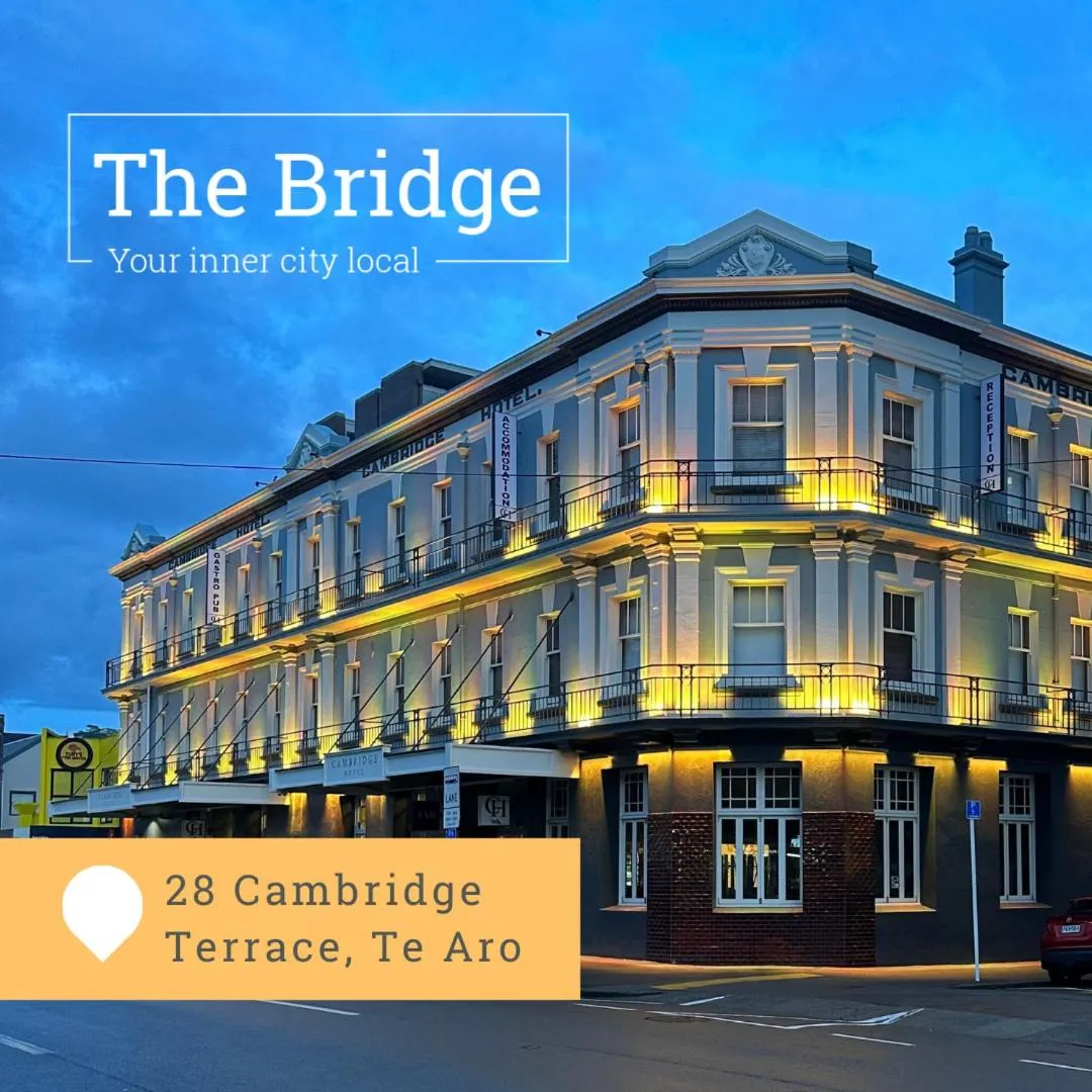 The Cambridge Hotel & Backpackers