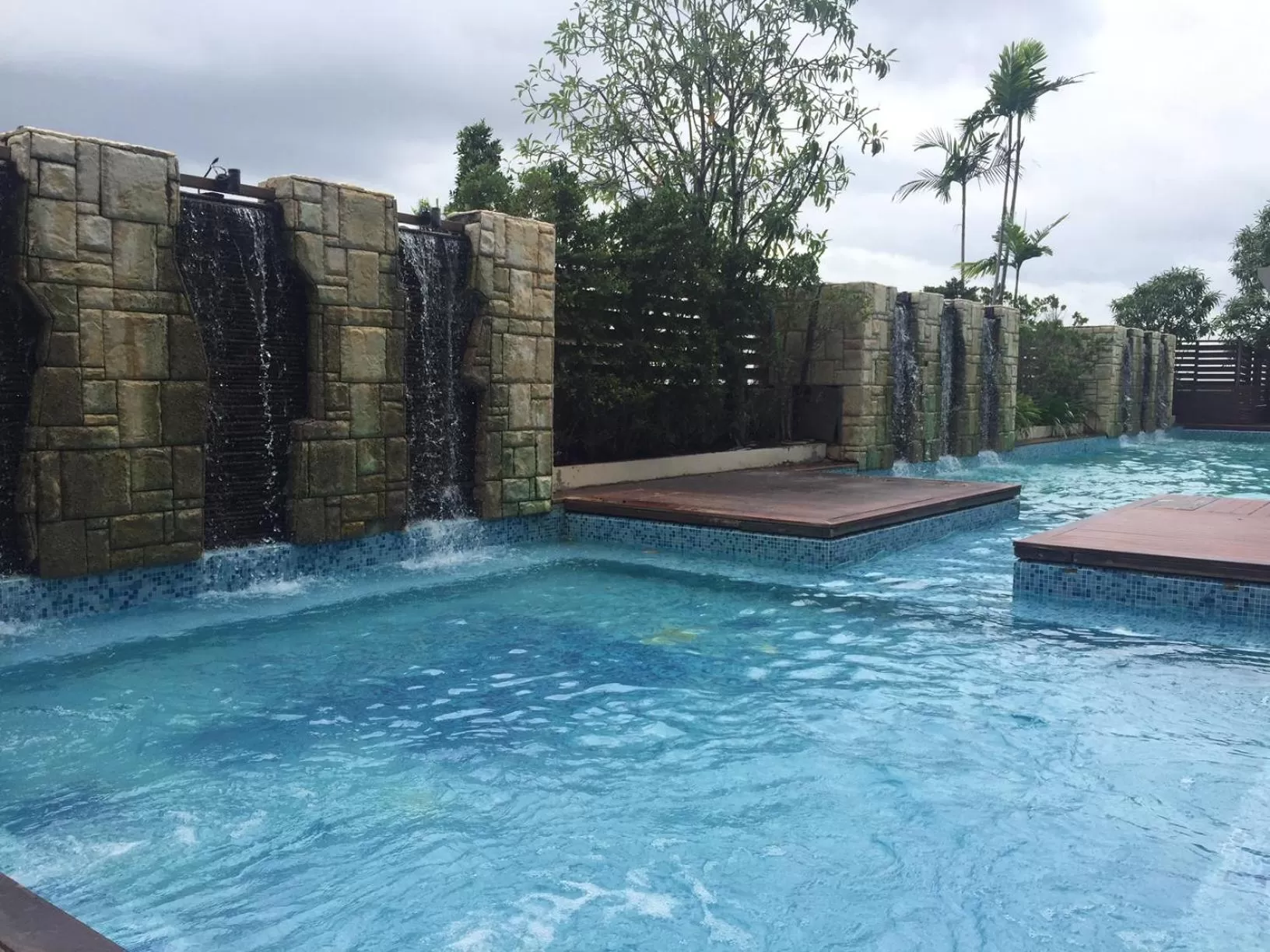 Sunee Grand Hotel and Convention Center