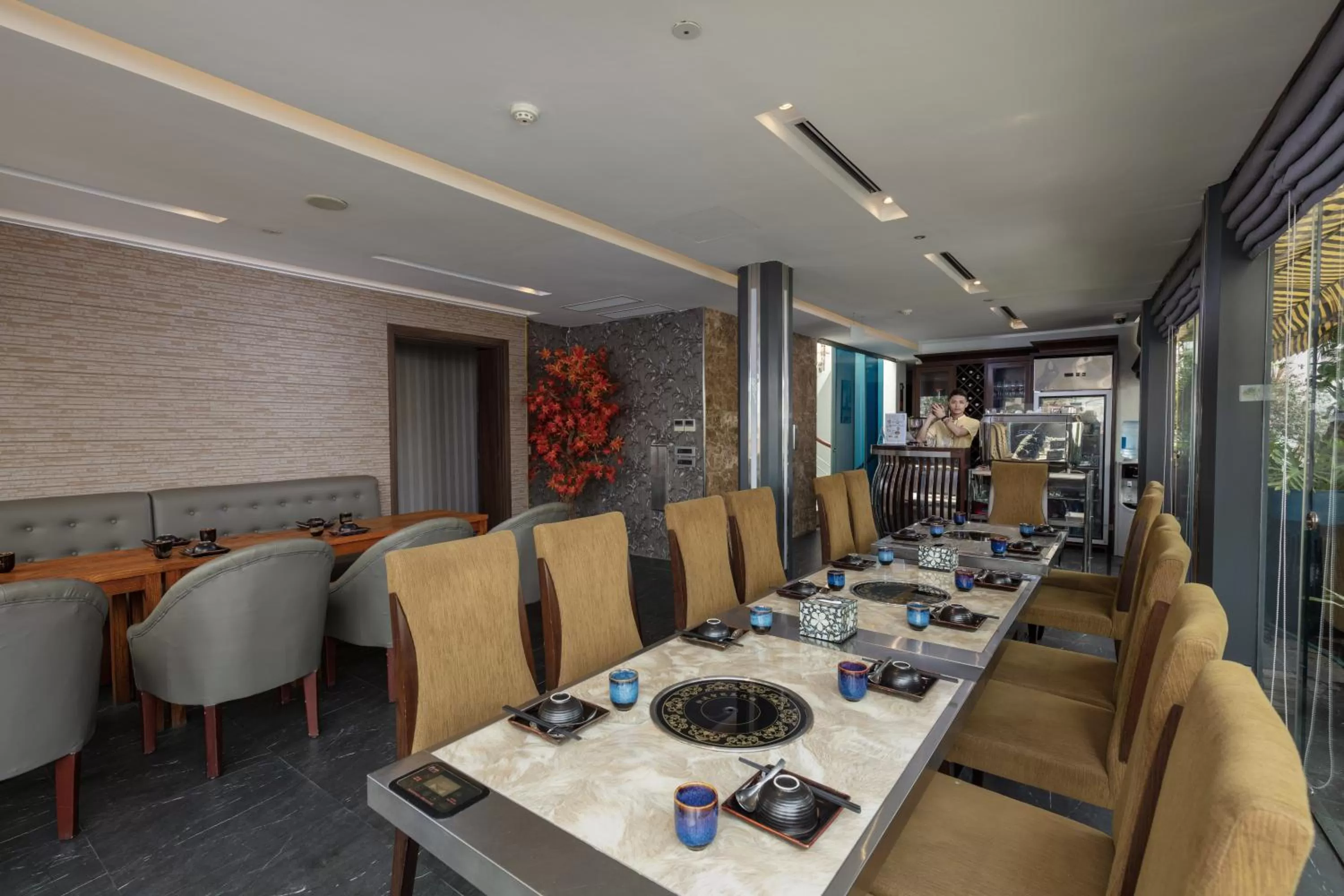 Restaurant/places to eat in HALO HANOI HOTEL