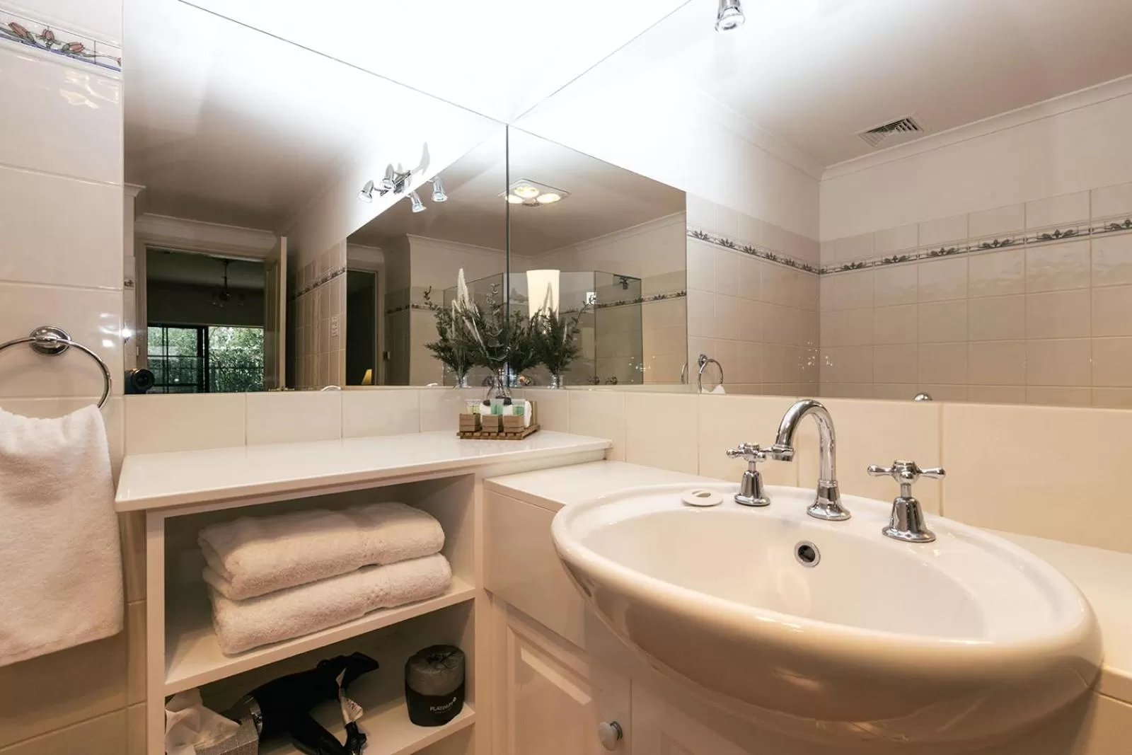 Bathroom in The Lawson Riverside Suites