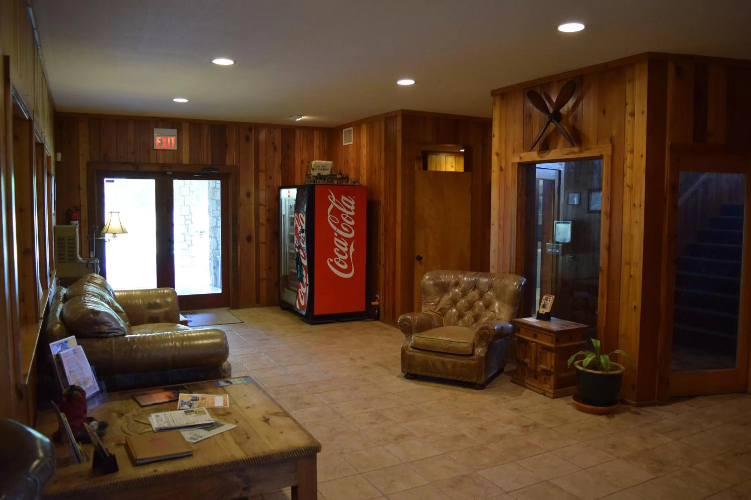 Lounge or bar in Flying L Ranch Resort & Golf Course