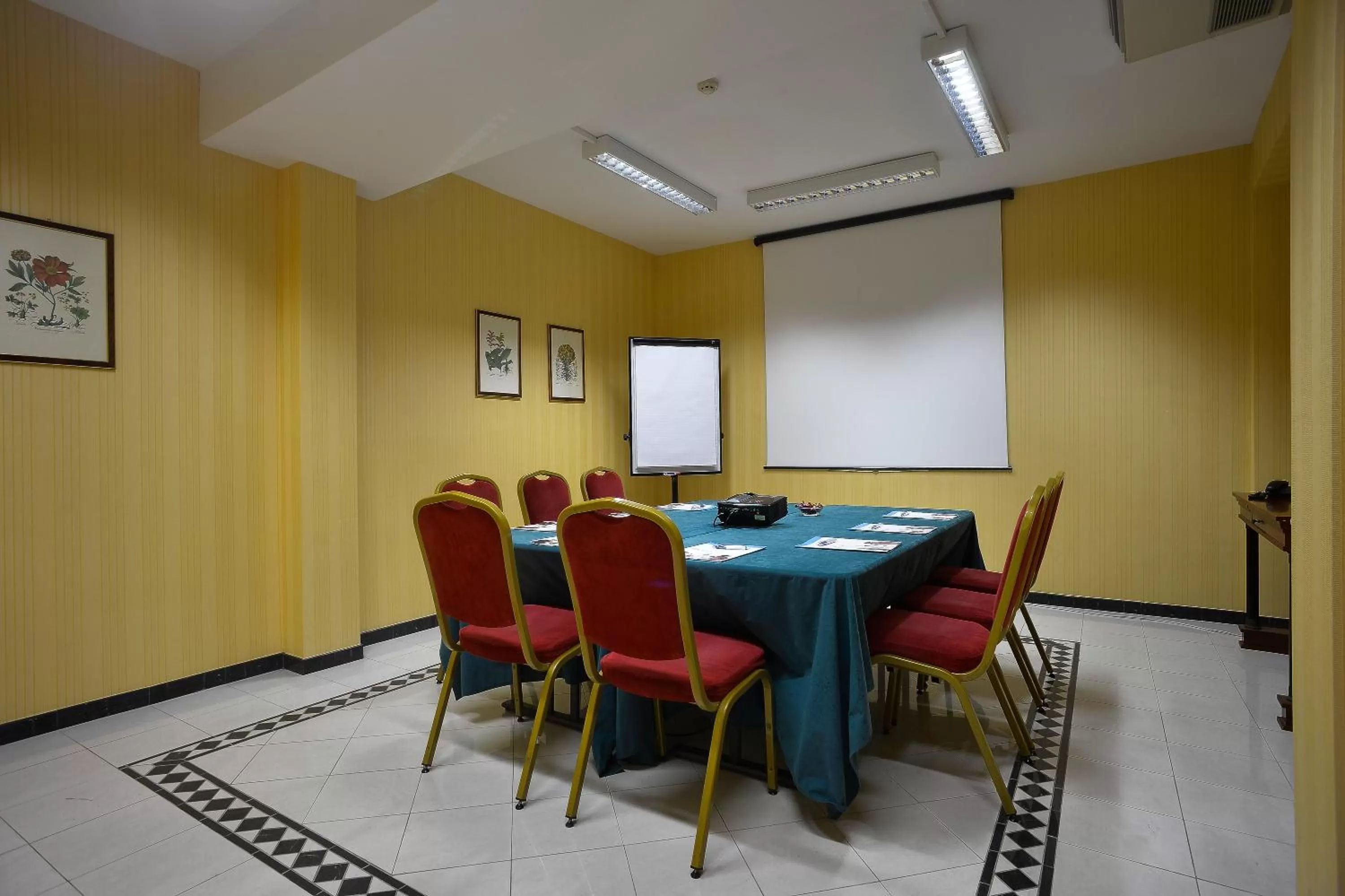 Business facilities in Zanhotel Europa