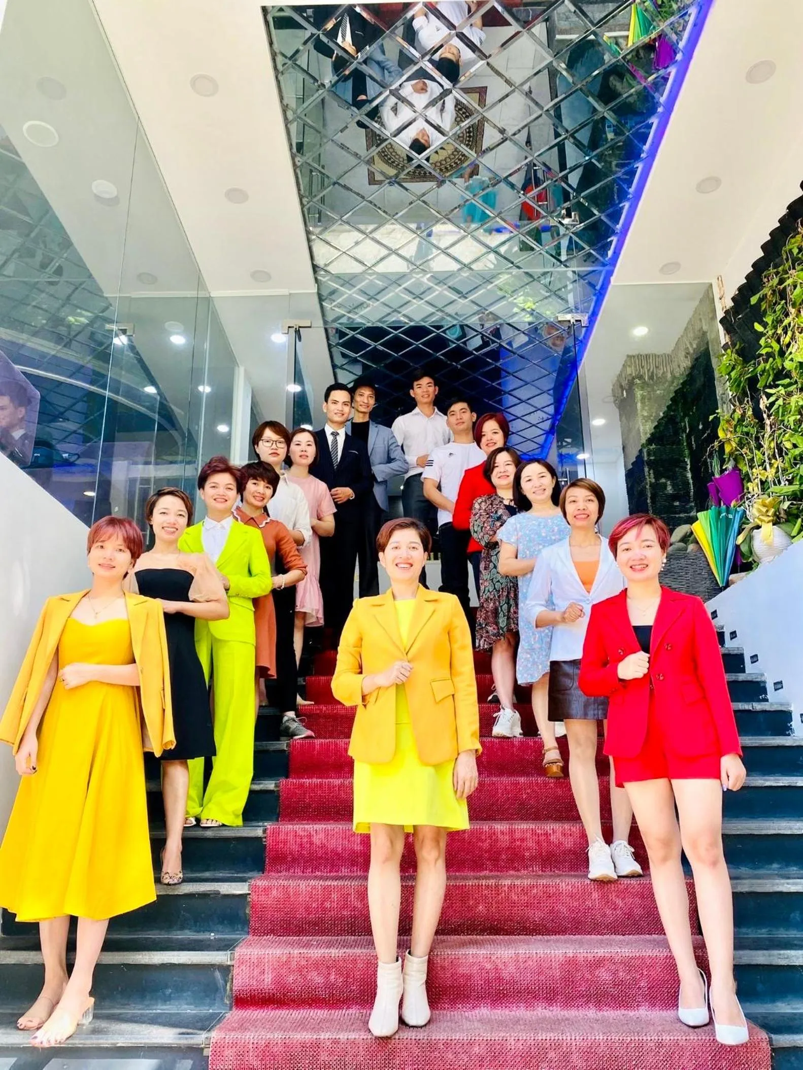 Property building in Ha Noi Hotel near Tan Son Nhat International Airport