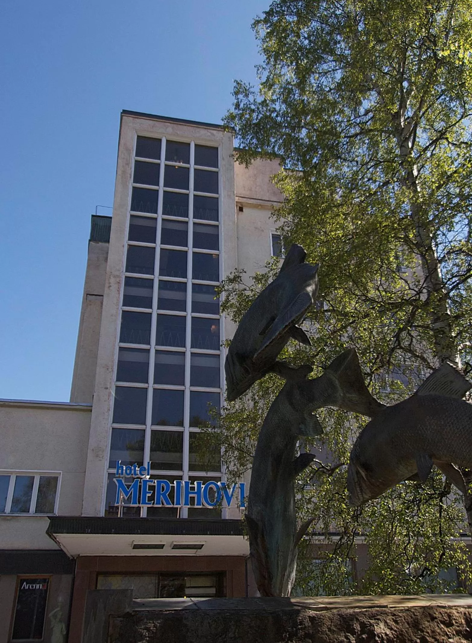 Facade/entrance in Hotel Merihovi