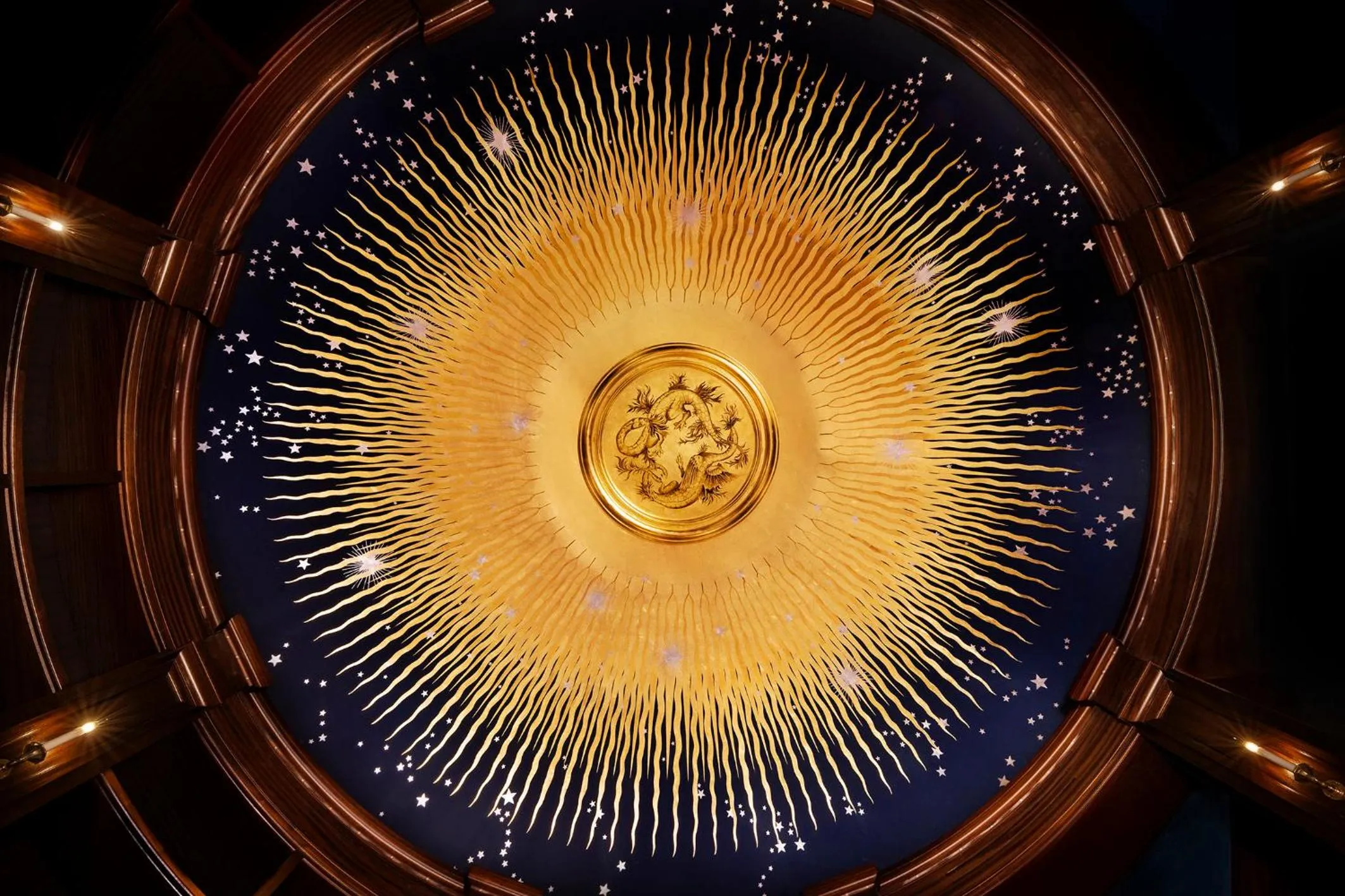 Library in Maison Proust, Hotel & Spa La Mer