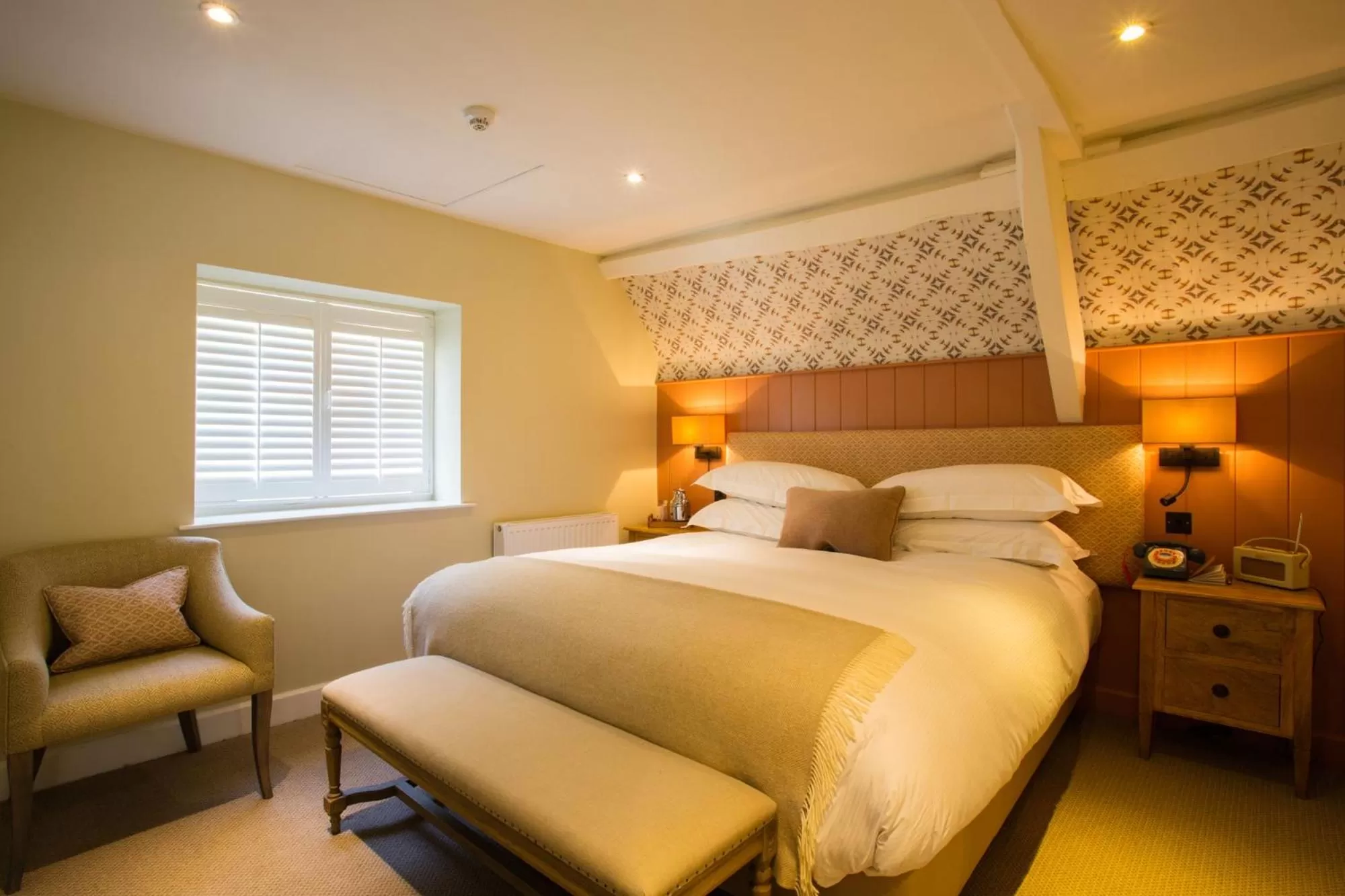 Bed in The Boot at Barnsley