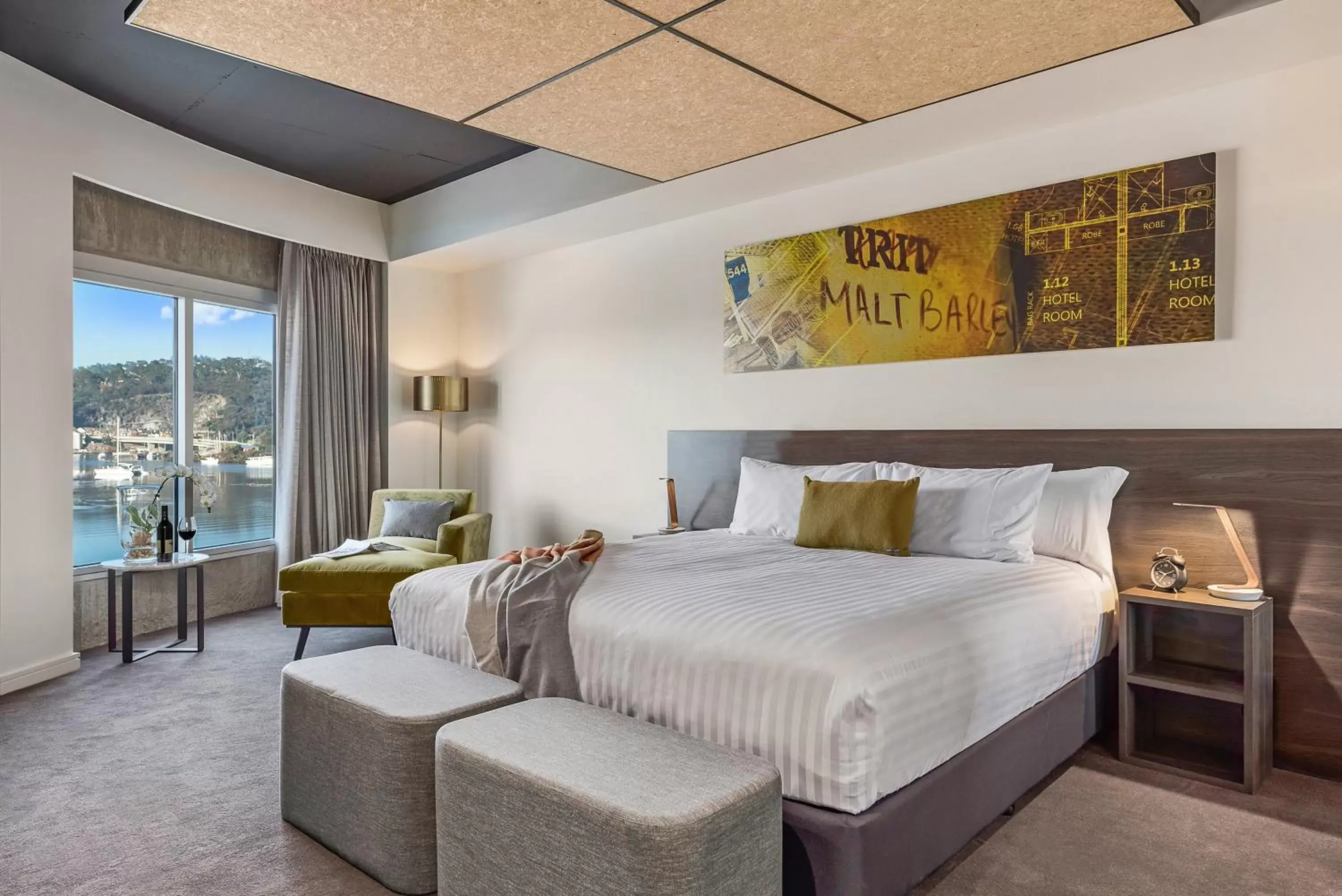 Deluxe Double or Twin Room - Gorge River Deluxe in Peppers Silo Launceston Deluxe Double or Twin Room - Gorge River Deluxe in Peppers Silo Launceston