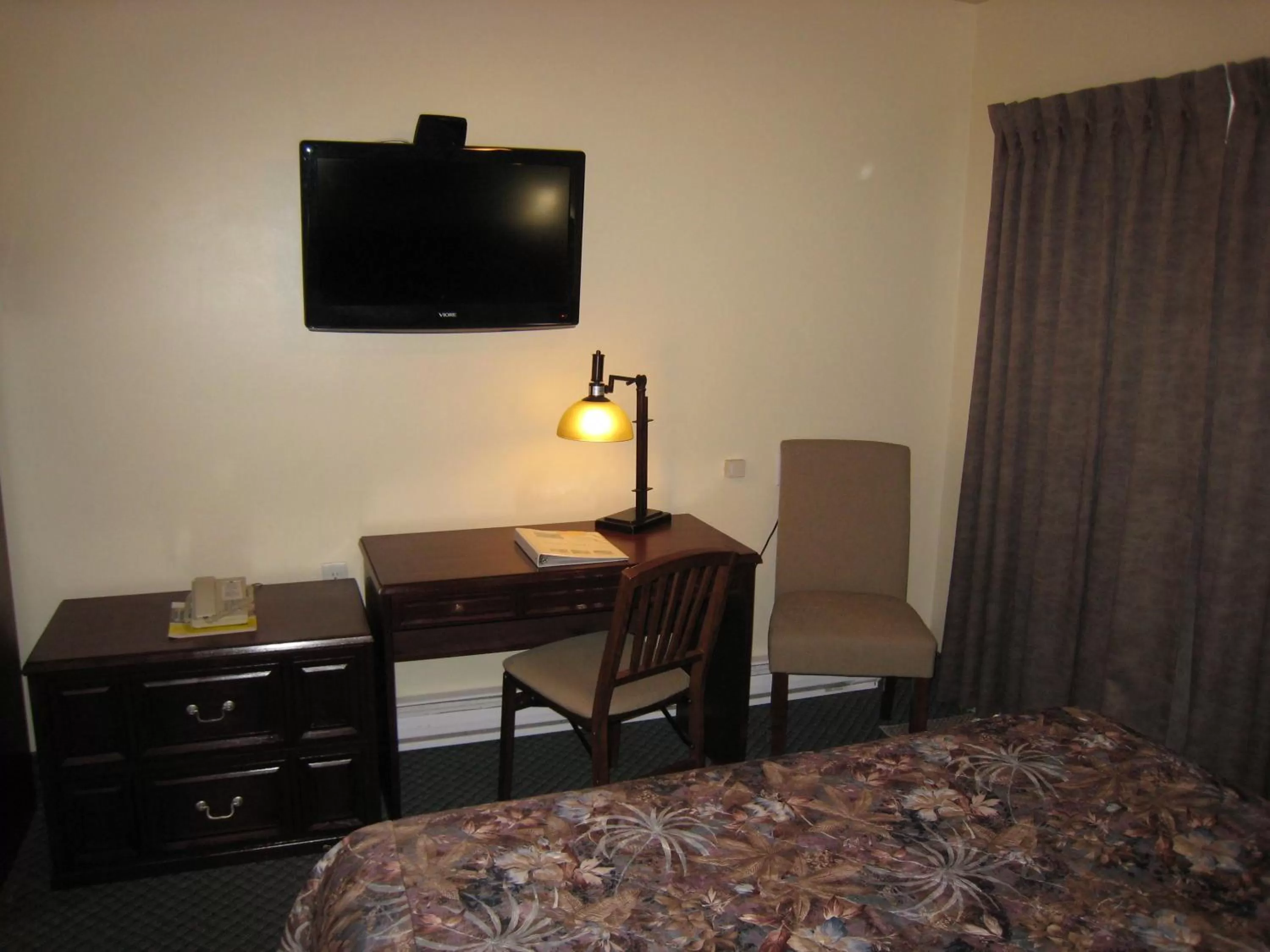 Decorative detail, Bed in Johnny's Motel