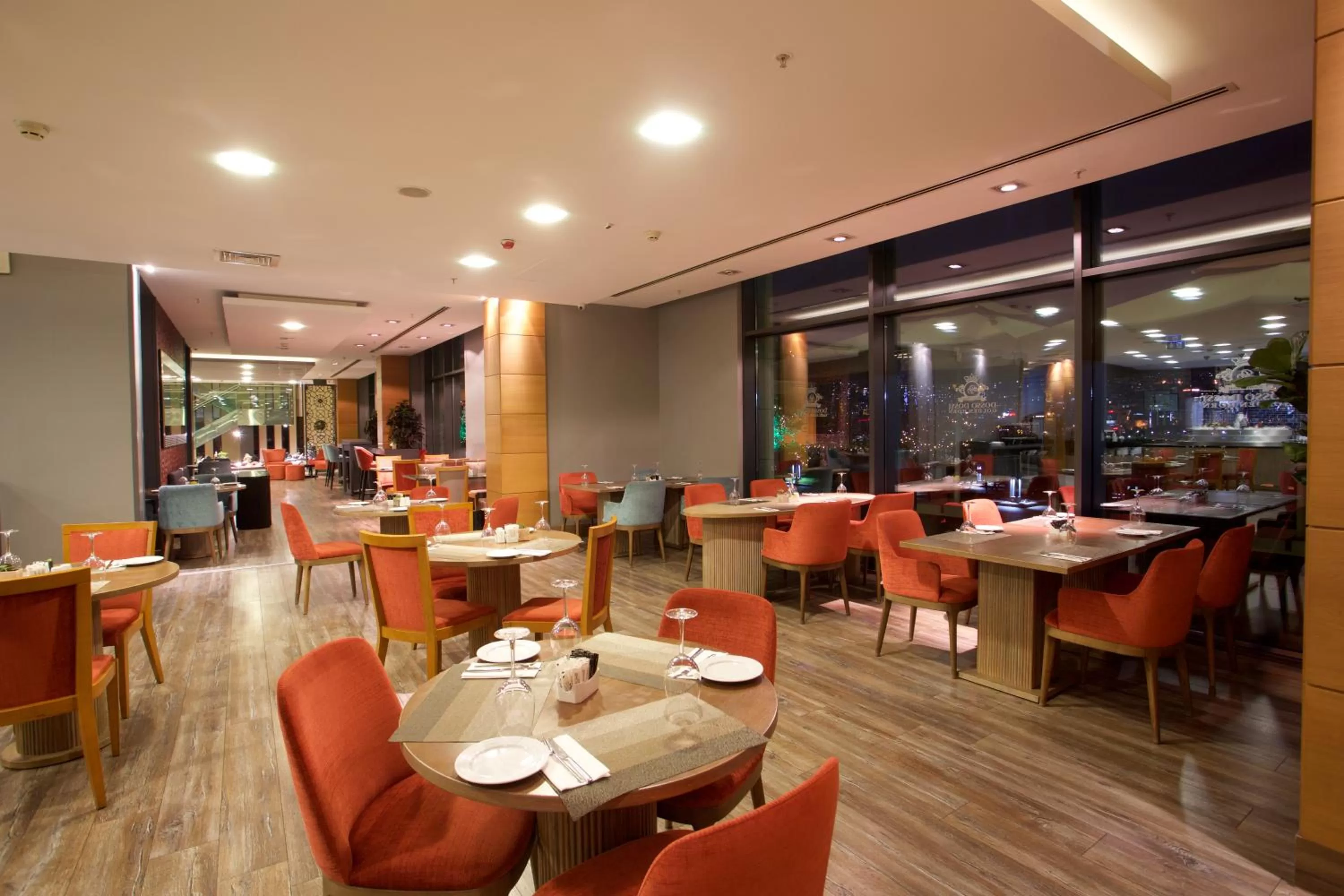 Restaurant/places to eat in Dosso Dossi Hotels & SPA Golden Horn