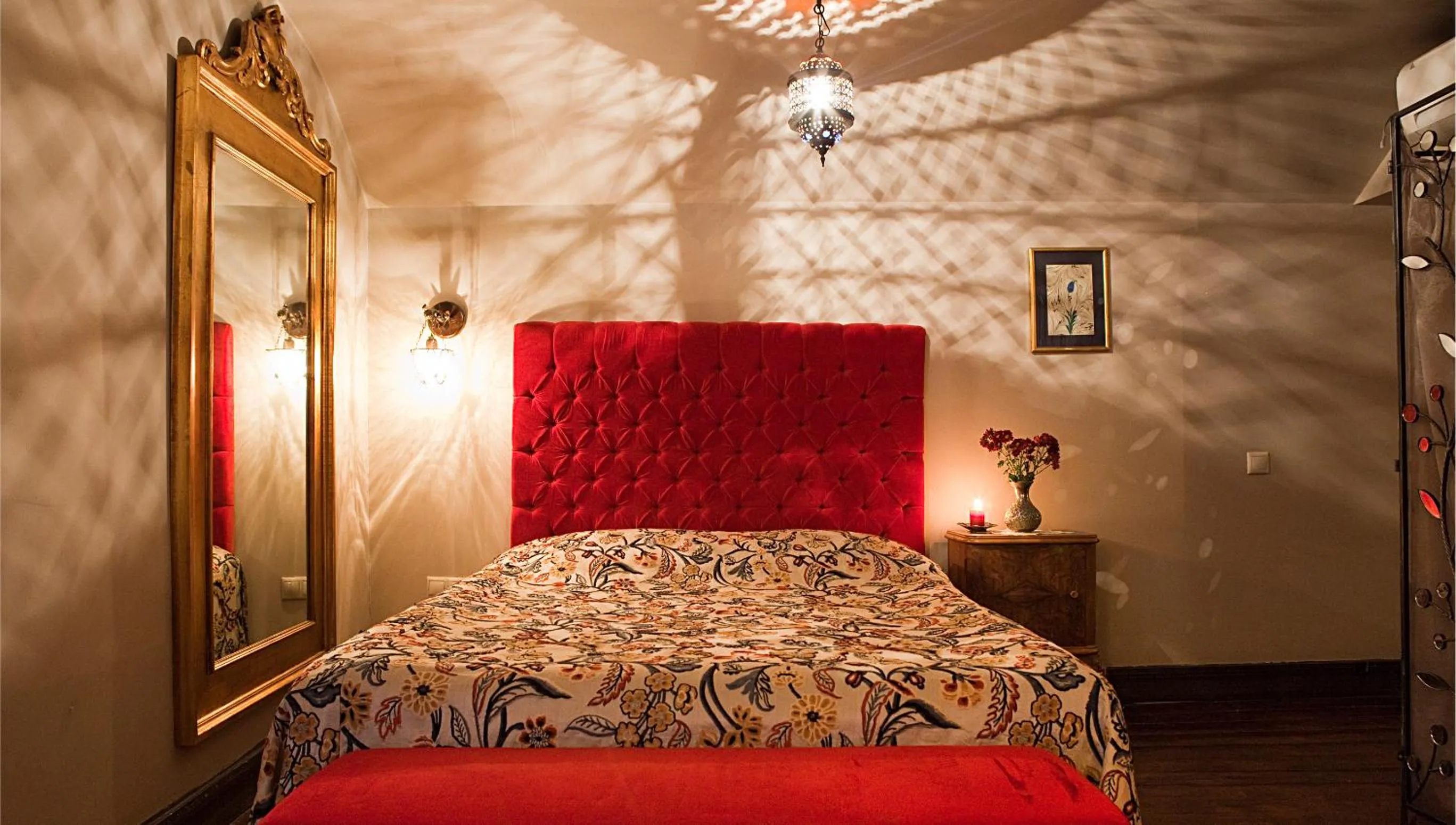 Bed in Kitapevi Hotel