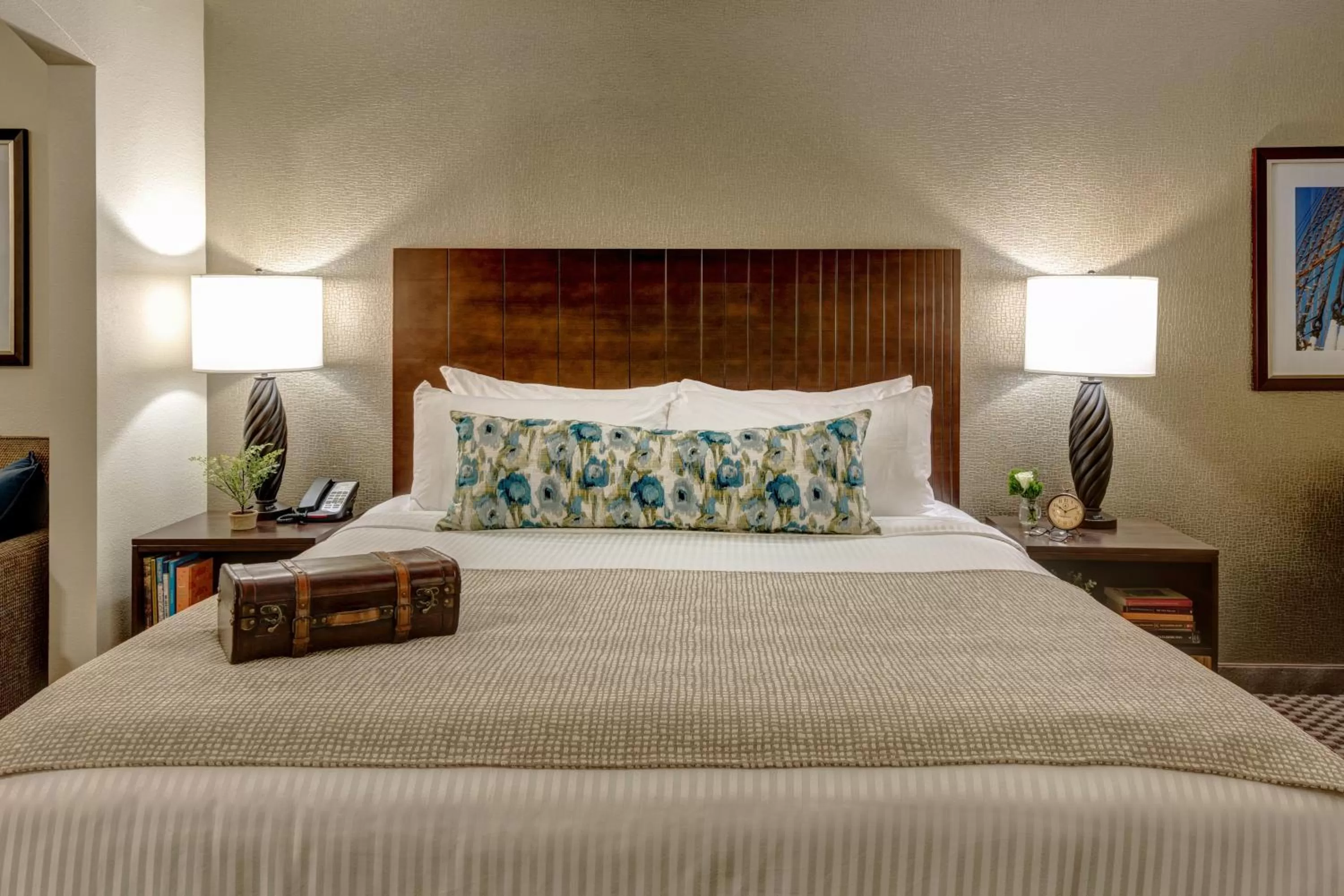 Bed in Garrison Hotel & Suites Dover-Portsmouth, an Ascend Collection Hotel