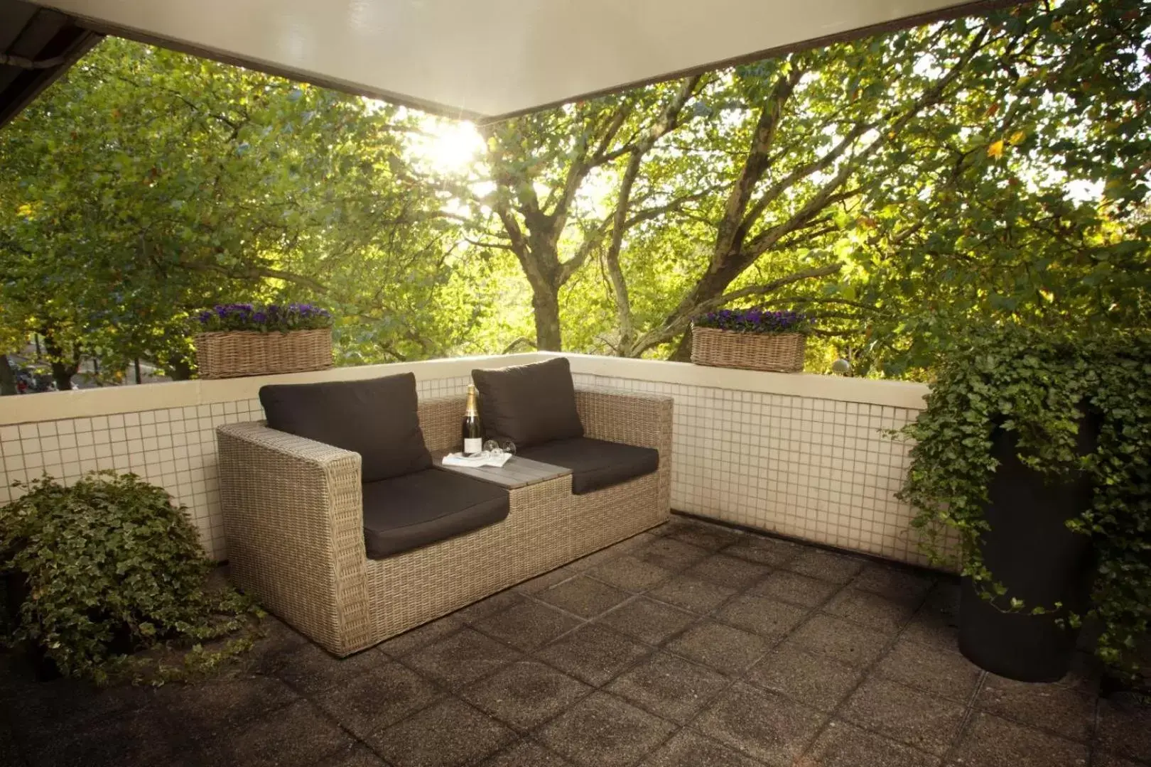 Deluxe Double Room with Balcony in Bilderberg Garden Hotel Deluxe Double Room with Balcony in Bilderberg Garden Hotel