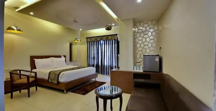 Hotel Sheela Shree Plaza Hotel Sheela Shree Plaza