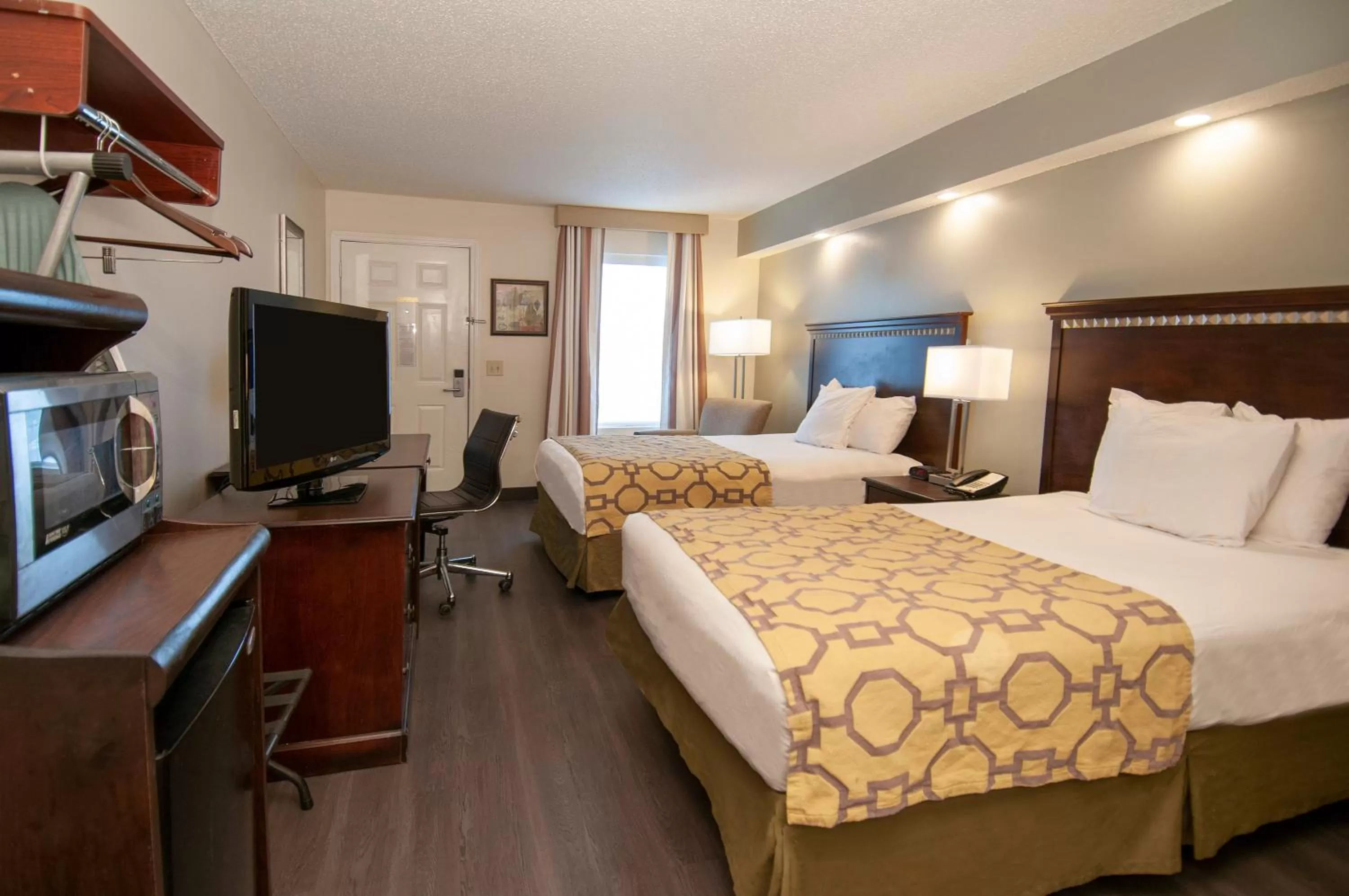 Bed in Baymont by Wyndham Tuscaloosa