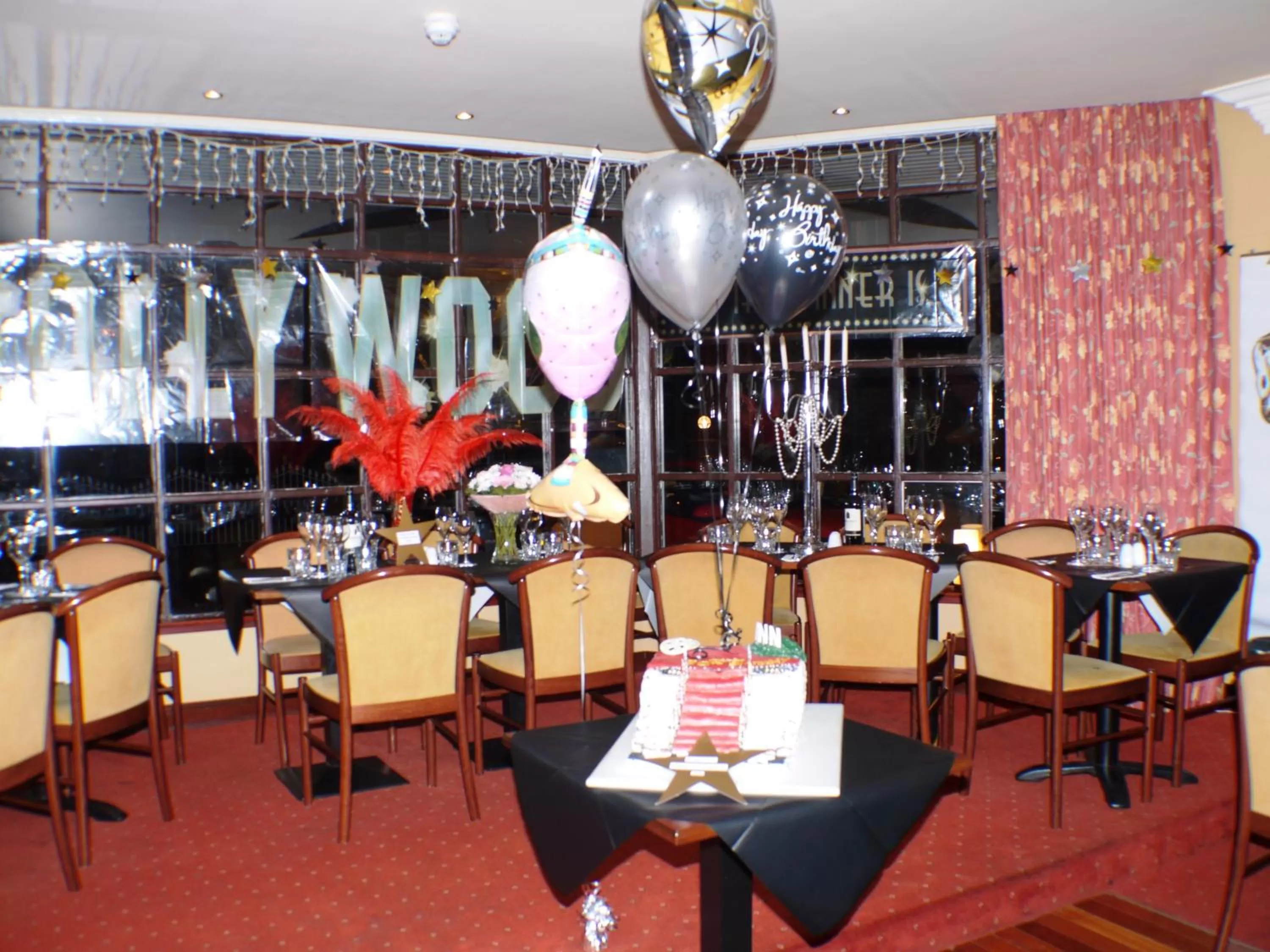 Banquet/Function facilities, Restaurant/Places to Eat in Villa Hotel