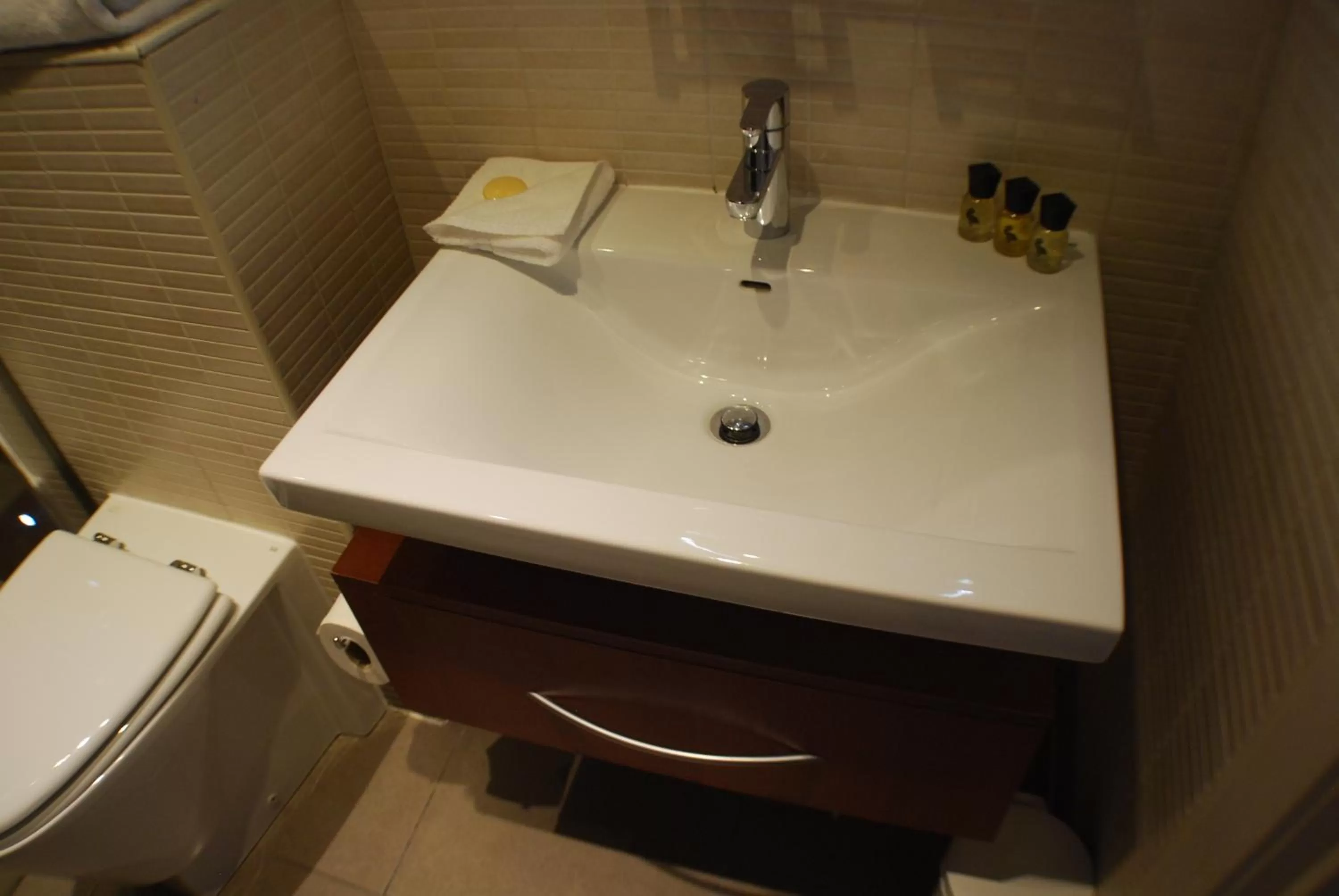 Bathroom in The Salisbury Hotel