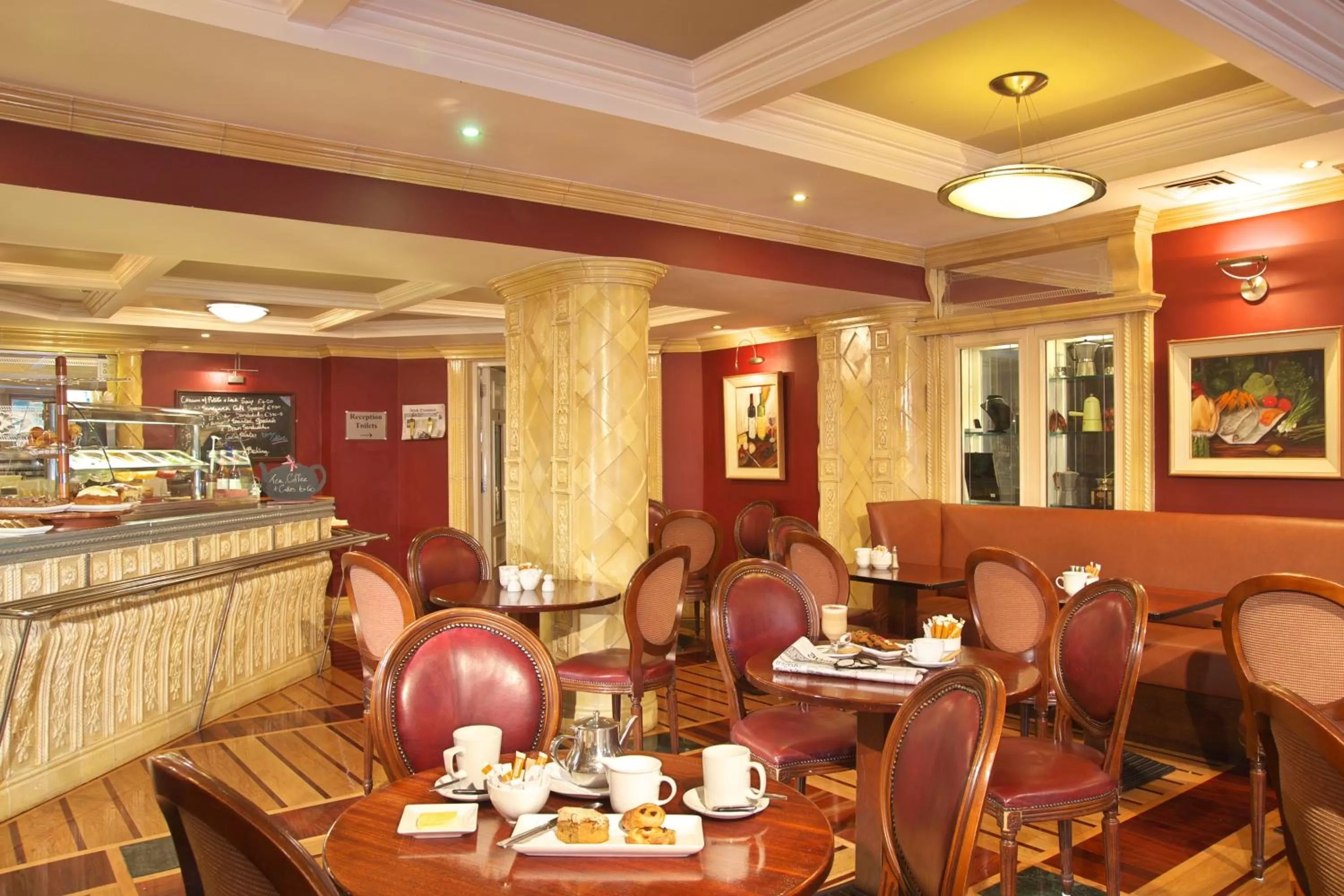 Restaurant/places to eat in Castle Hotel Macroom