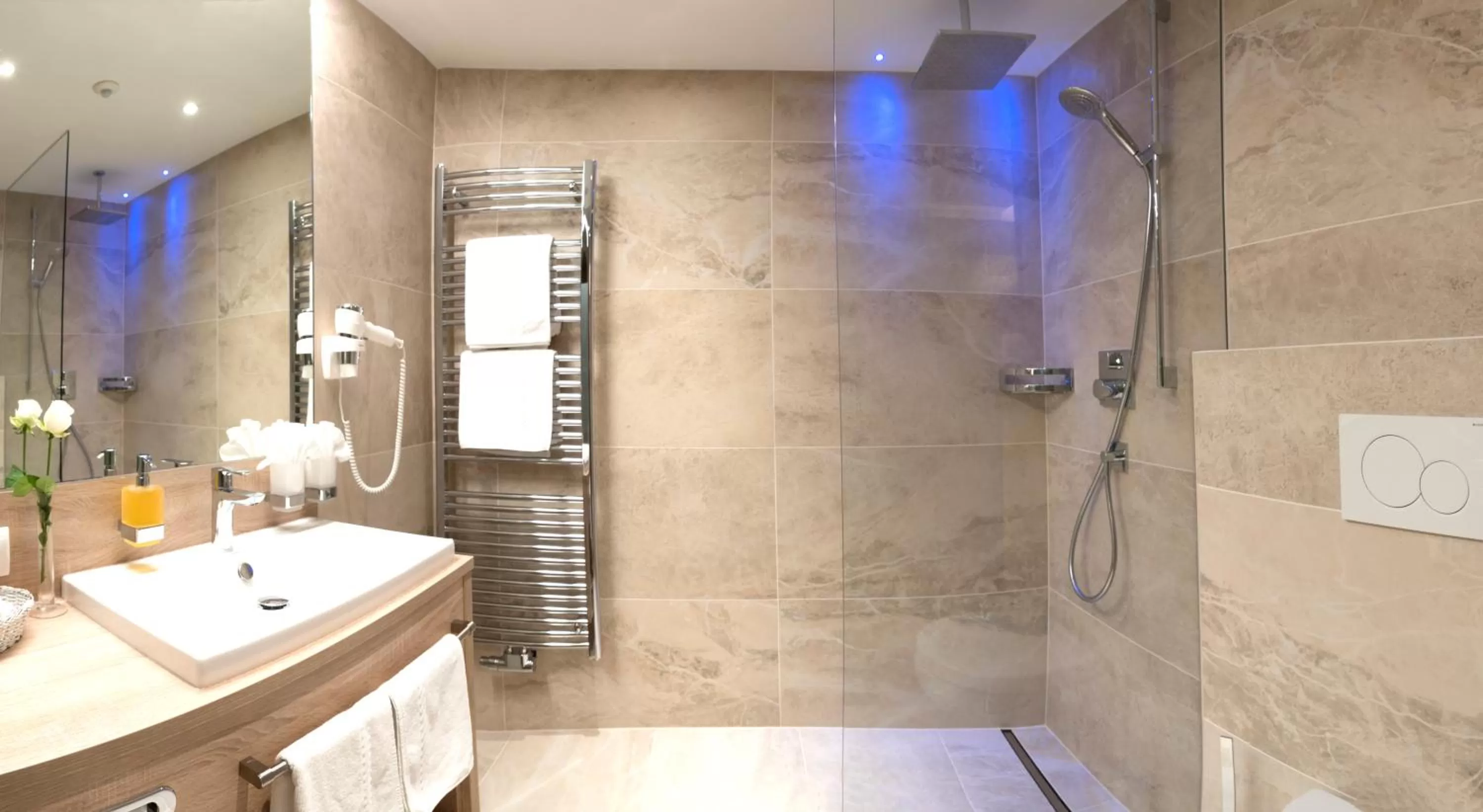 Shower, Bathroom in Natur & Spa Resort "Der Alpbacherhof" Superior
