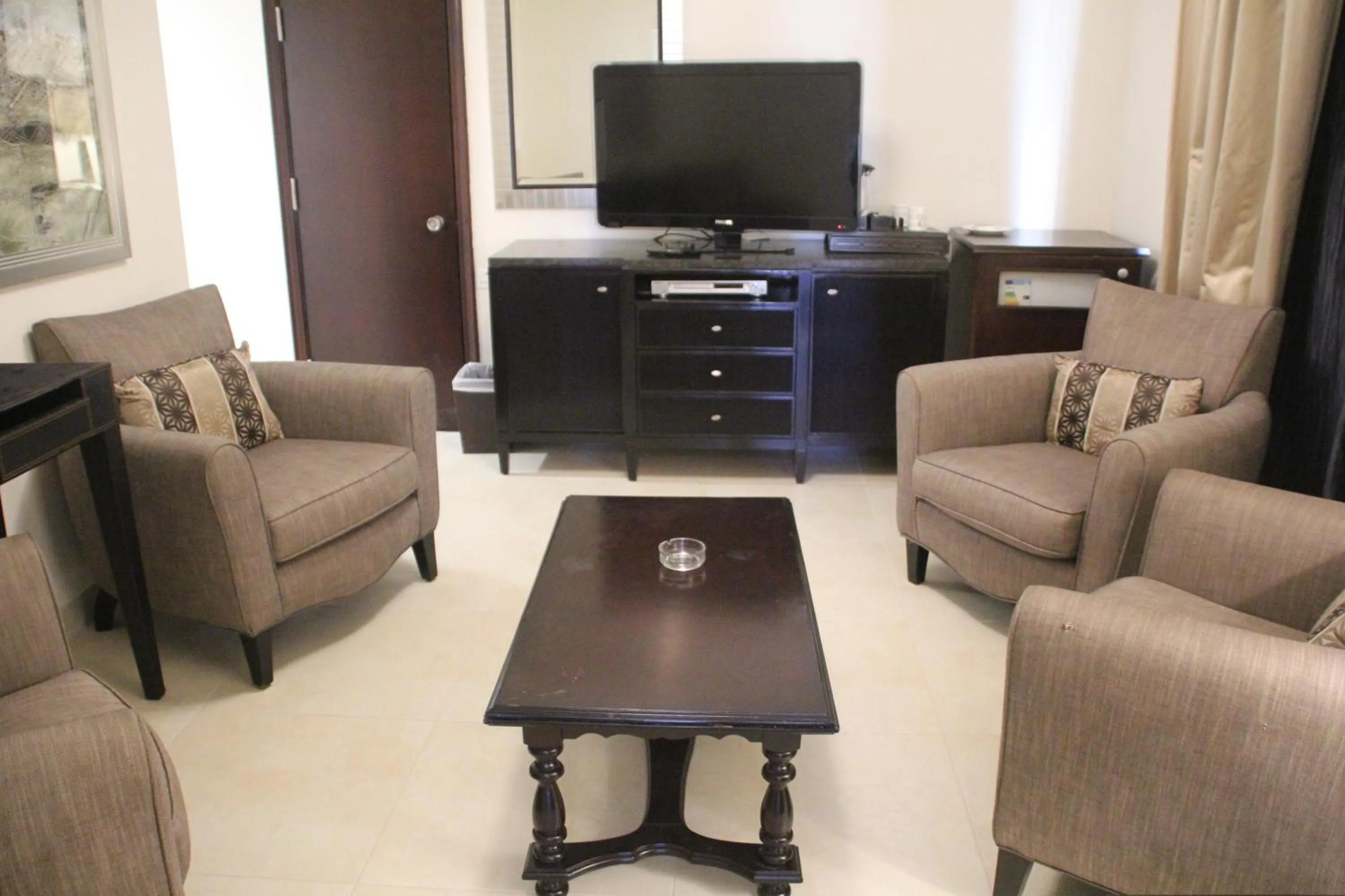 Seating area in Le Vendome Hotel