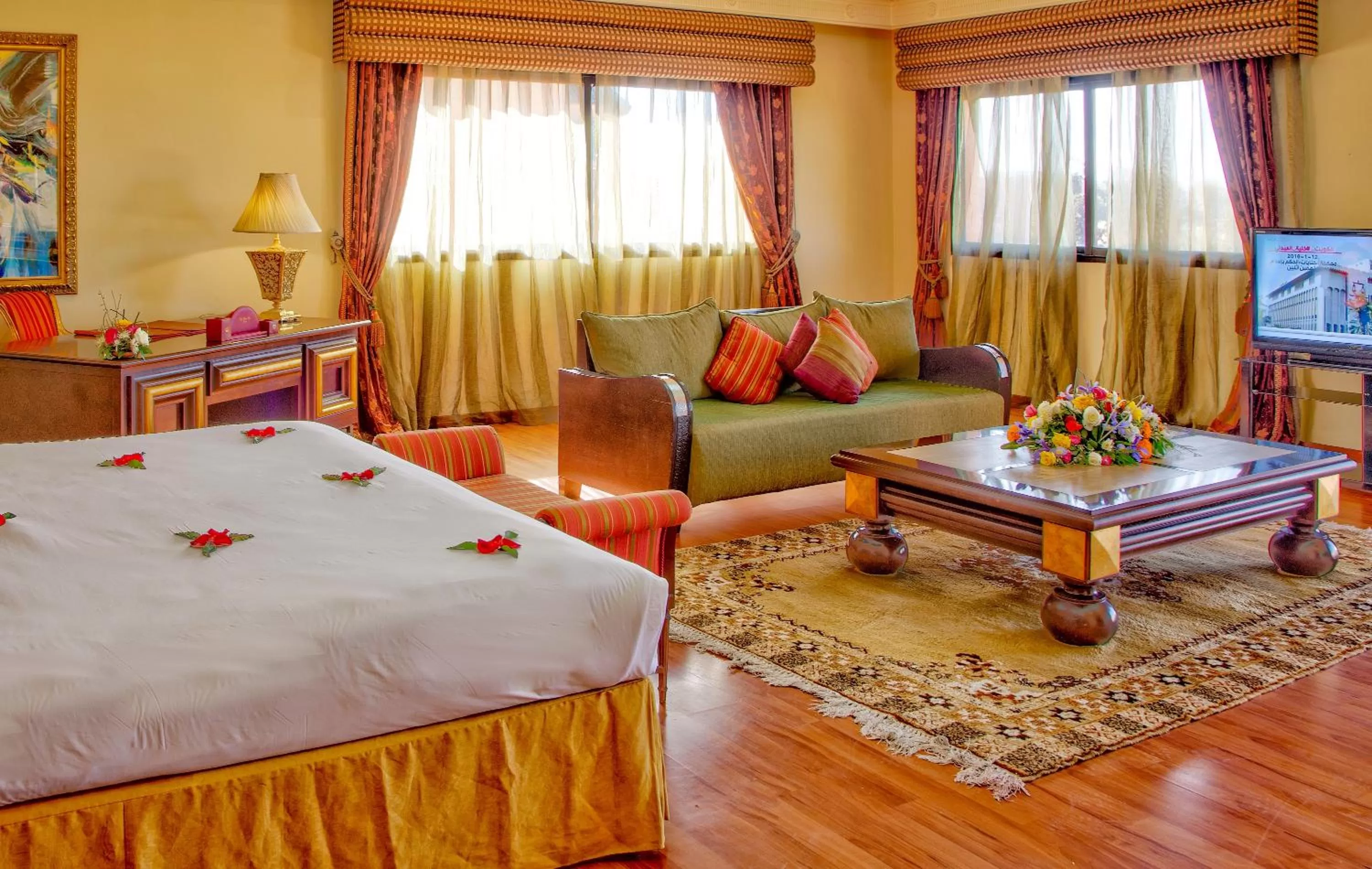 TV and multimedia, Bed in Royal Mirage Deluxe