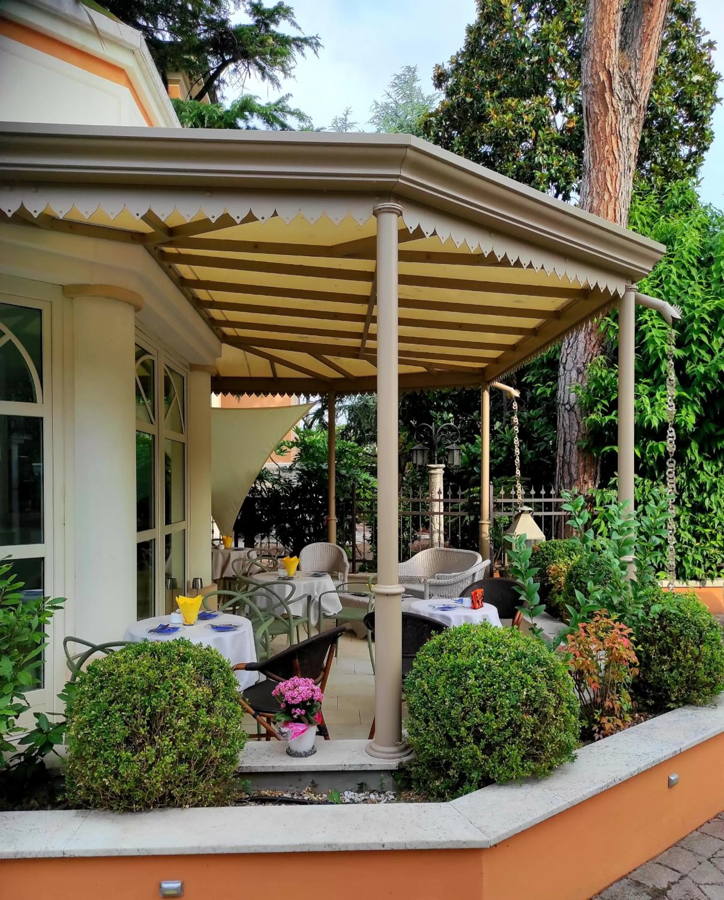 Property building in La Villa Desenzano