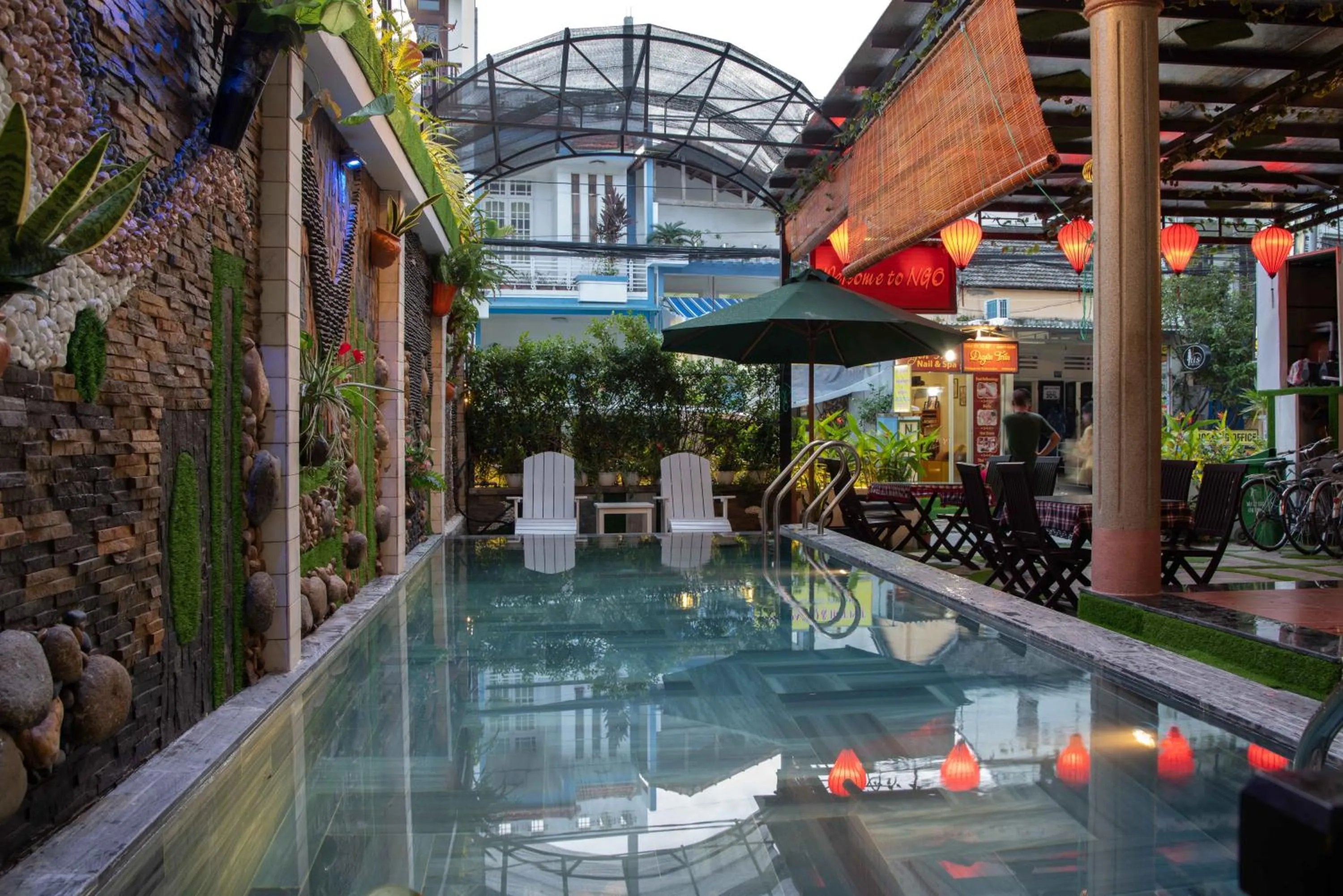 Swimming pool in Hoi An Ngo Homestay