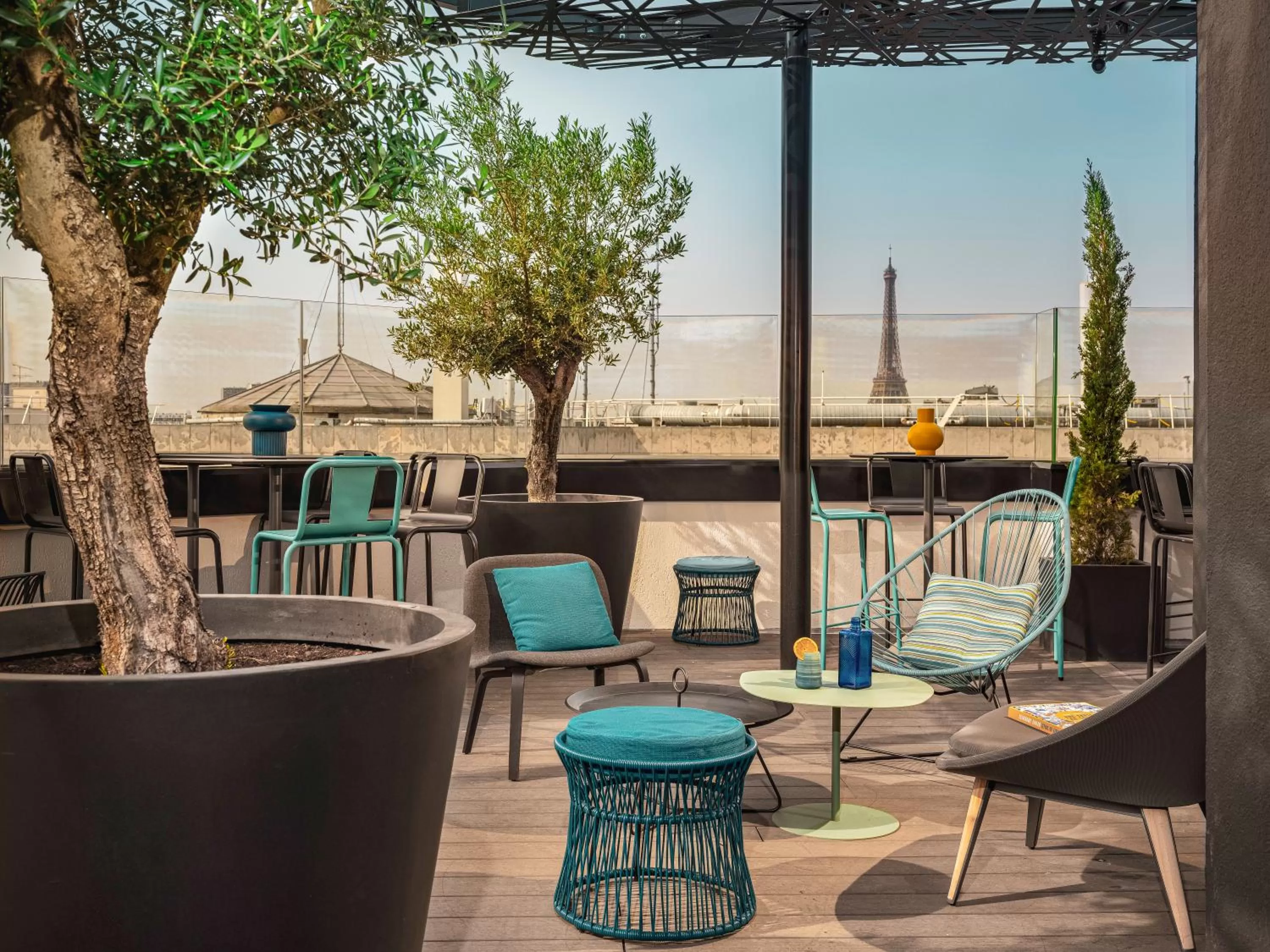 Patio in Novotel Paris Vaugirard Montparnasse