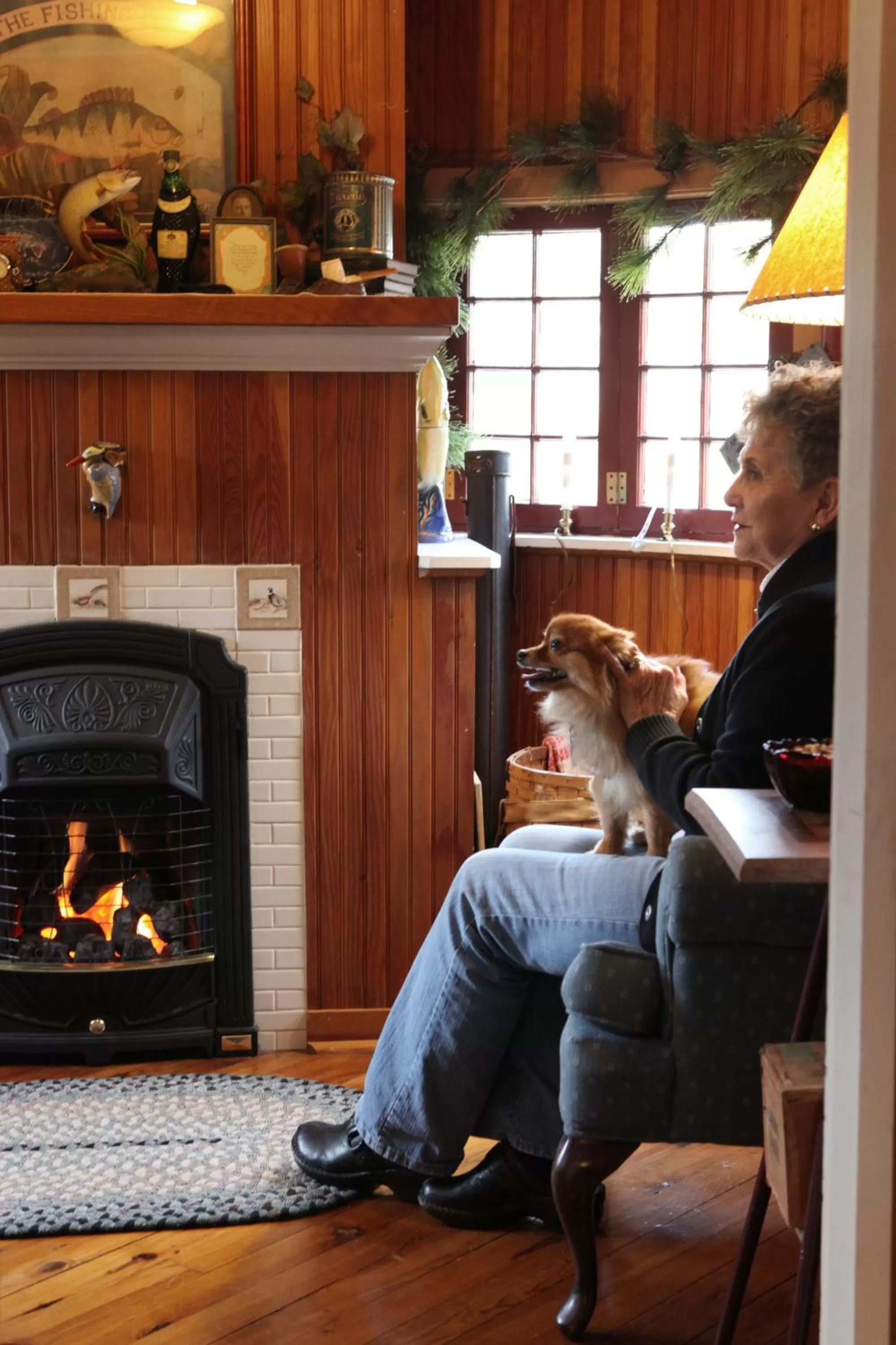 People in The Queen, A Victorian Bed & Breakfast