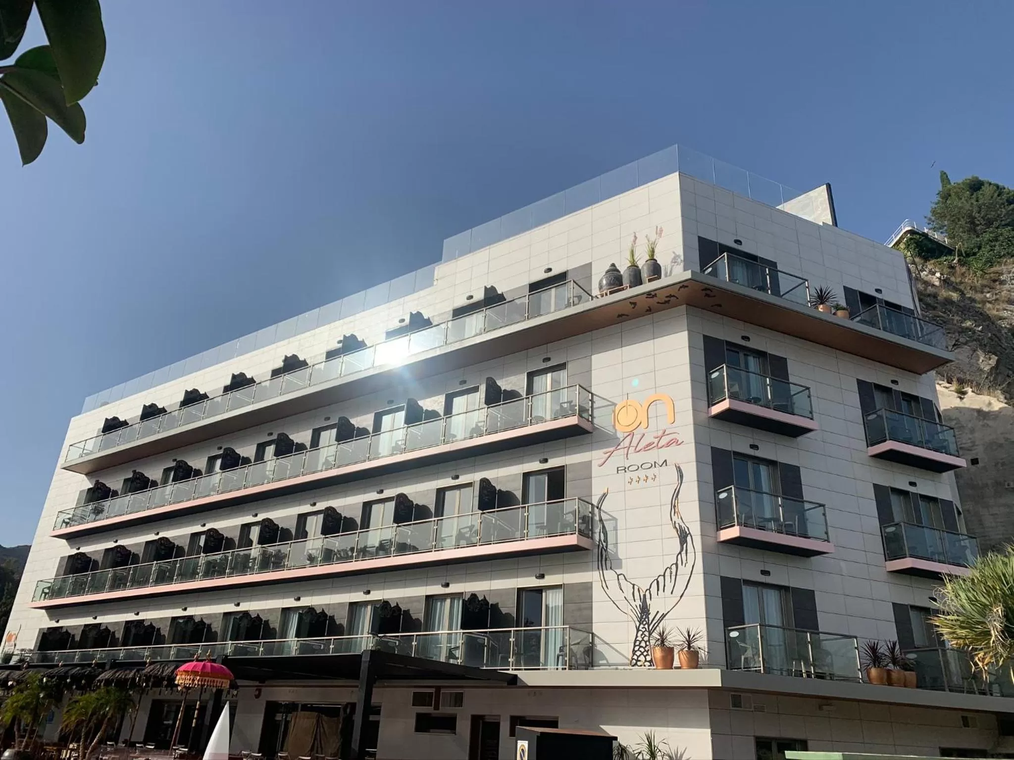 Facade/entrance in ON ALETA ROOM designed for adults