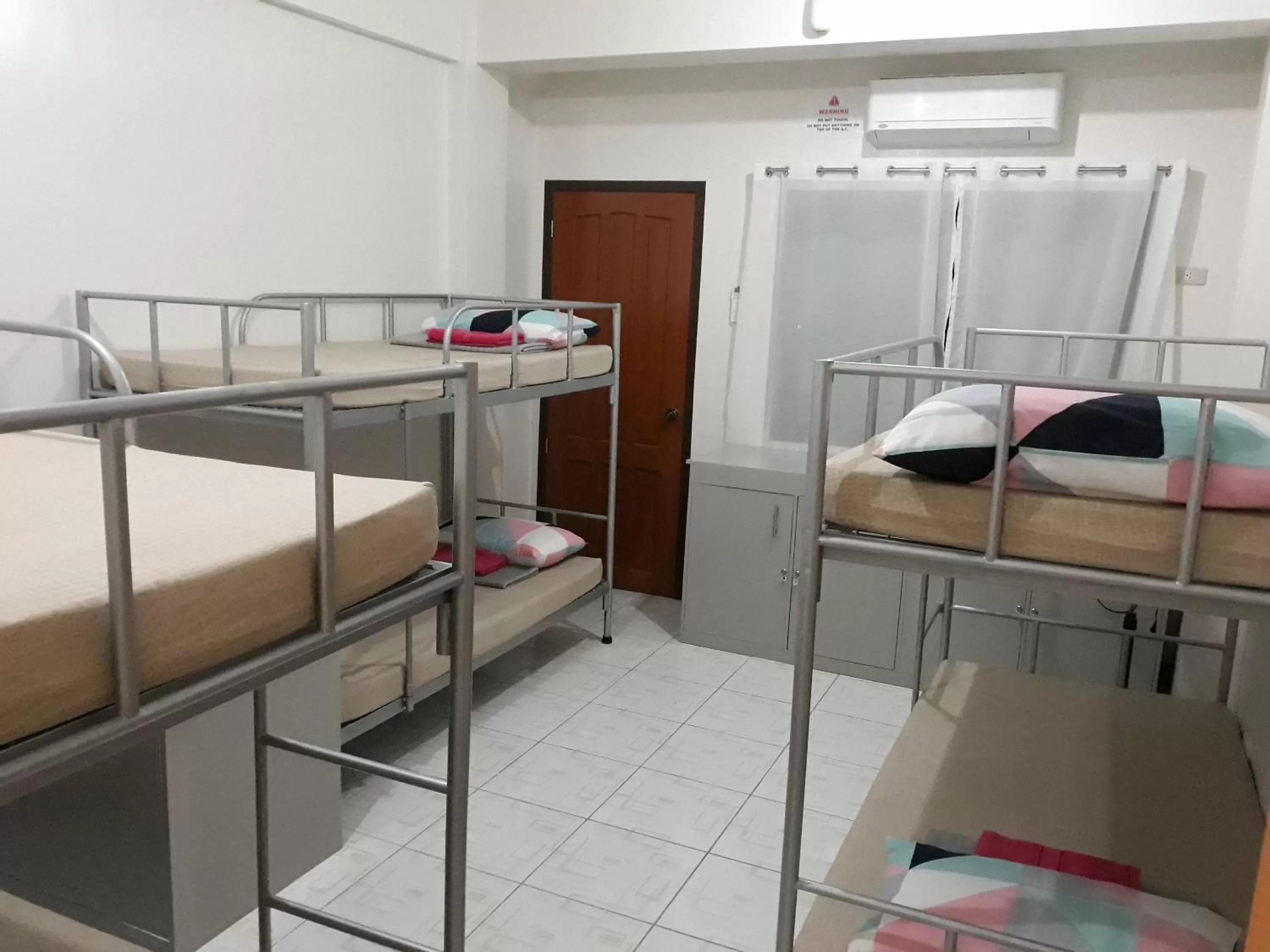 Photo of the whole room in JDL Residences Hostel