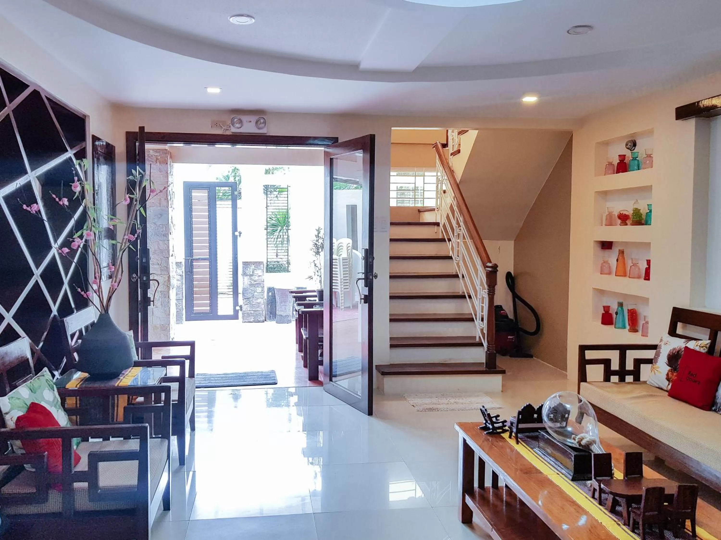 Property building in RedDoorz @ Caimito Drive Dampas