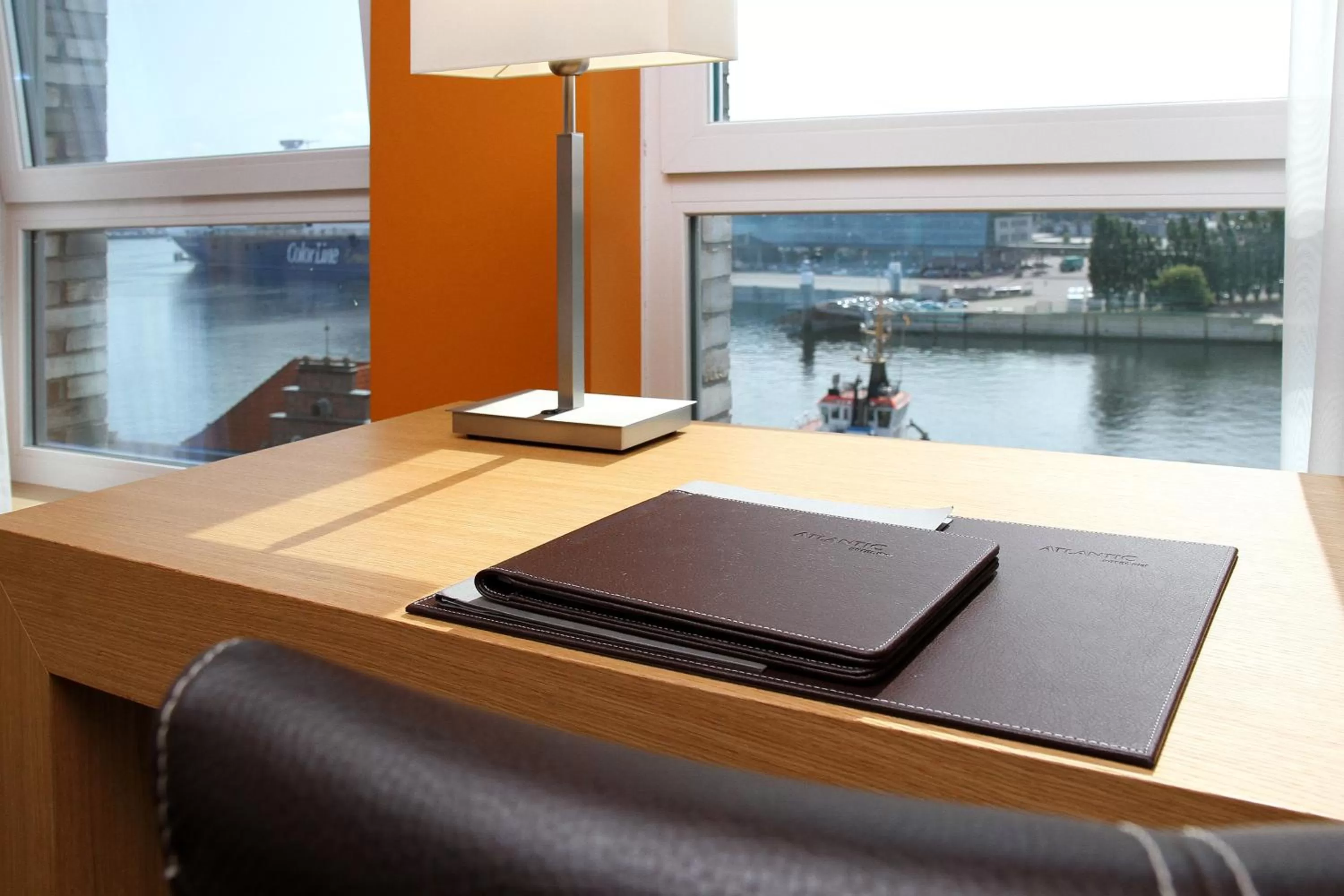 Seating area in ATLANTIC Hotel Kiel